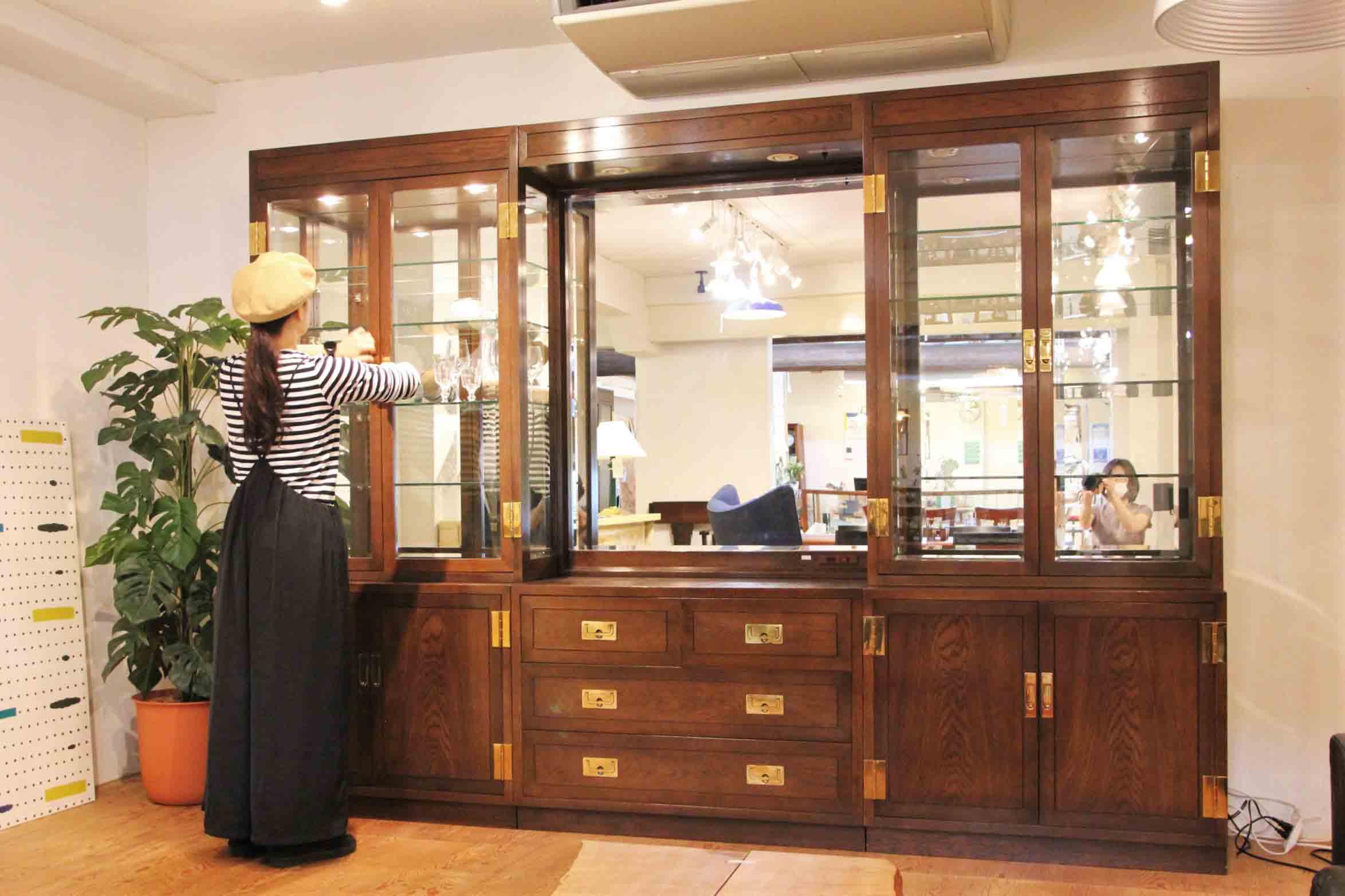 カリモク モーガントン キャビネット