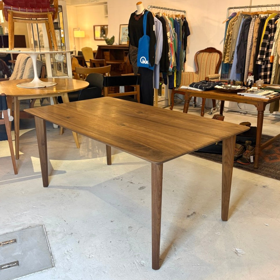 キタニ / kitani ウォールナット無垢材ダイニングテーブル KTDT-L150