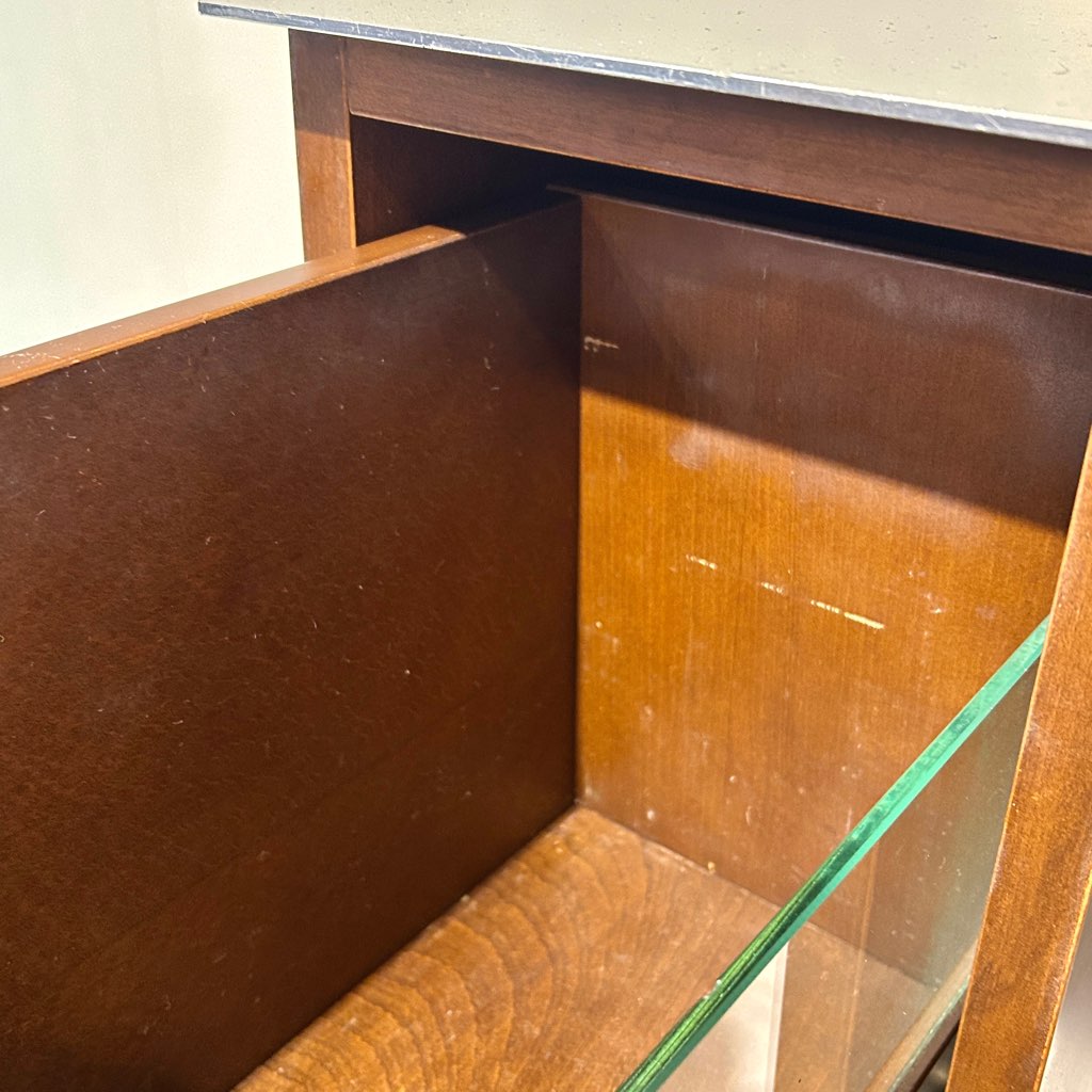 カッシーナixc. / Cassina ixc. メイクアップドレッサー 近藤康夫