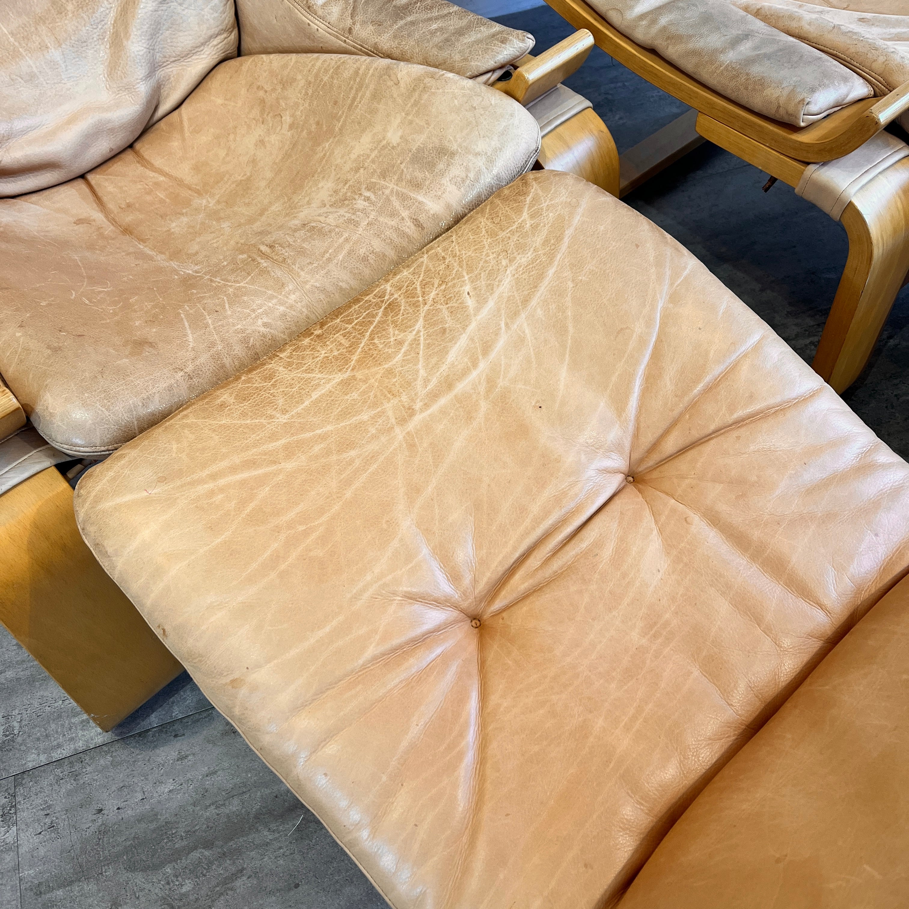 Nelo Mobel クローケン ラウンジチェア&オットマン 本革 スウェーデン - Restyle