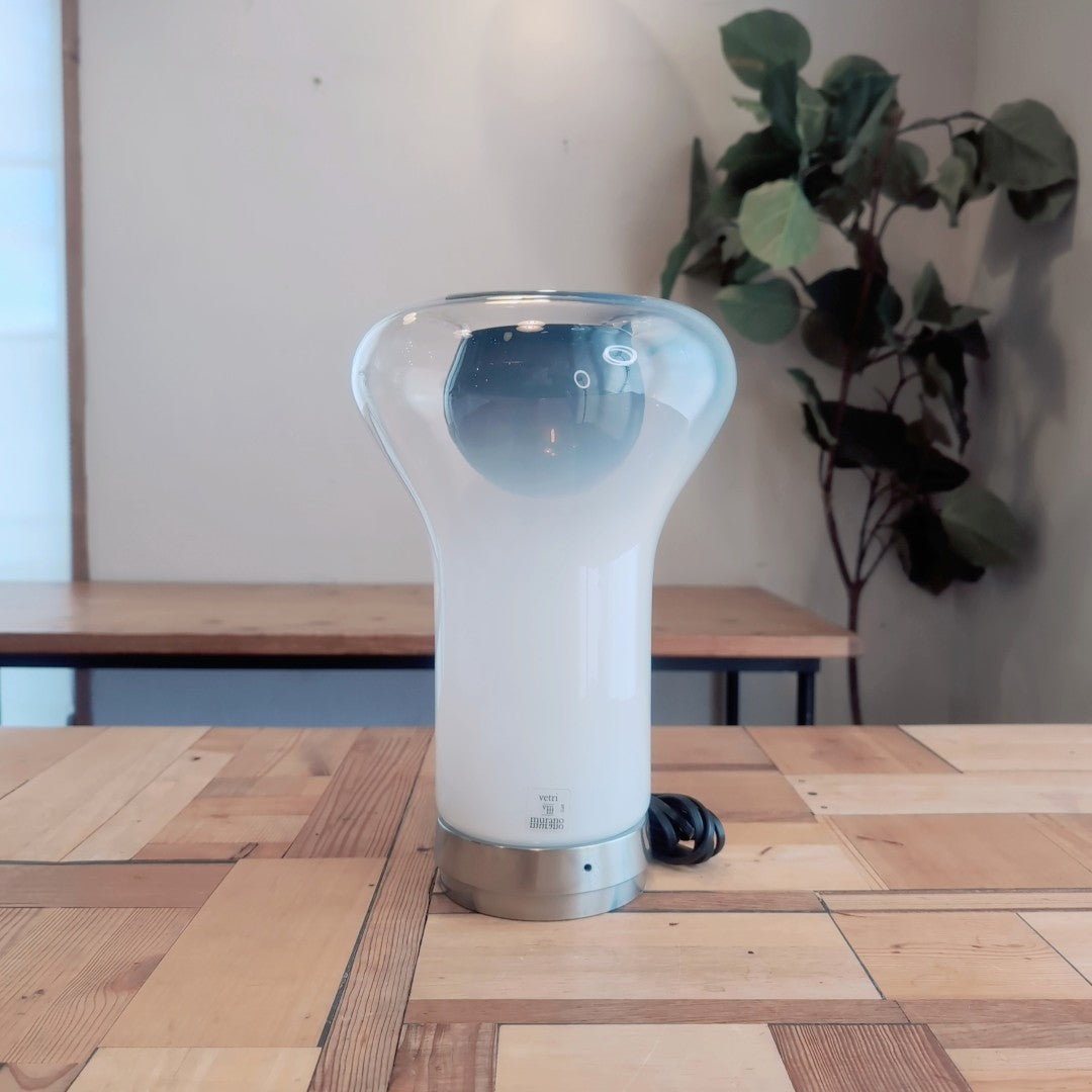 アルテミデ / Artemide サッフォ / SAFFO テーブルランプ アンジェロ・マンジャロッティ