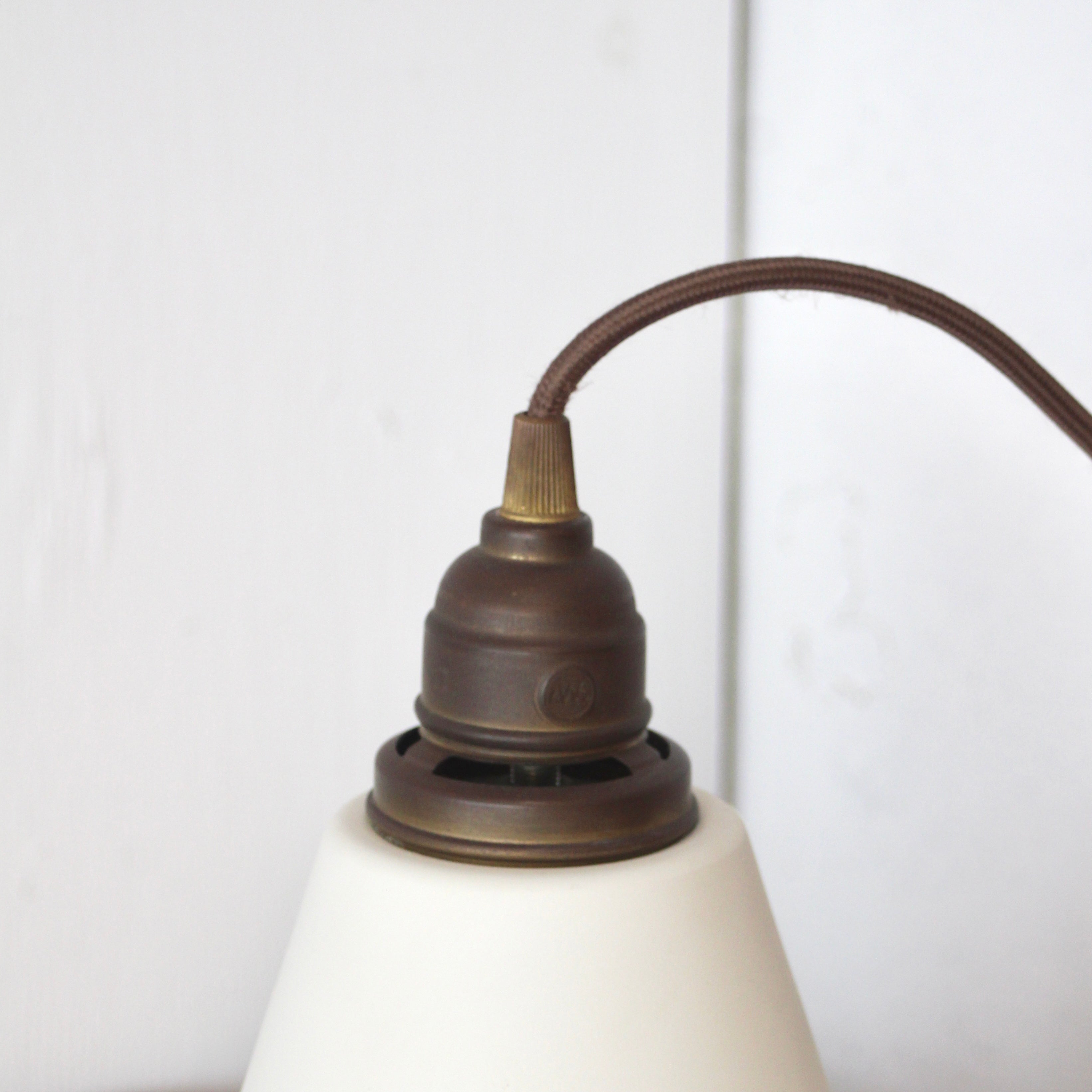 アートワークスタジオ / ARTWORKSTUDIO レイルロード ペンダントライト / RAILROAD ホワイト