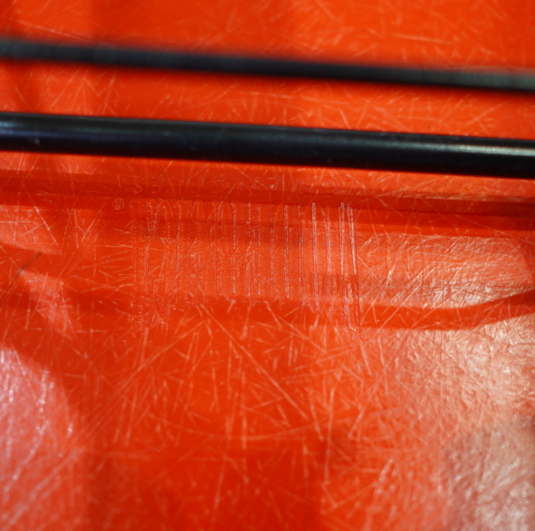 モダニカ / MODERNICA アームシェルチェア ロッカーベース FRP チャールズ&レイ・イームズ