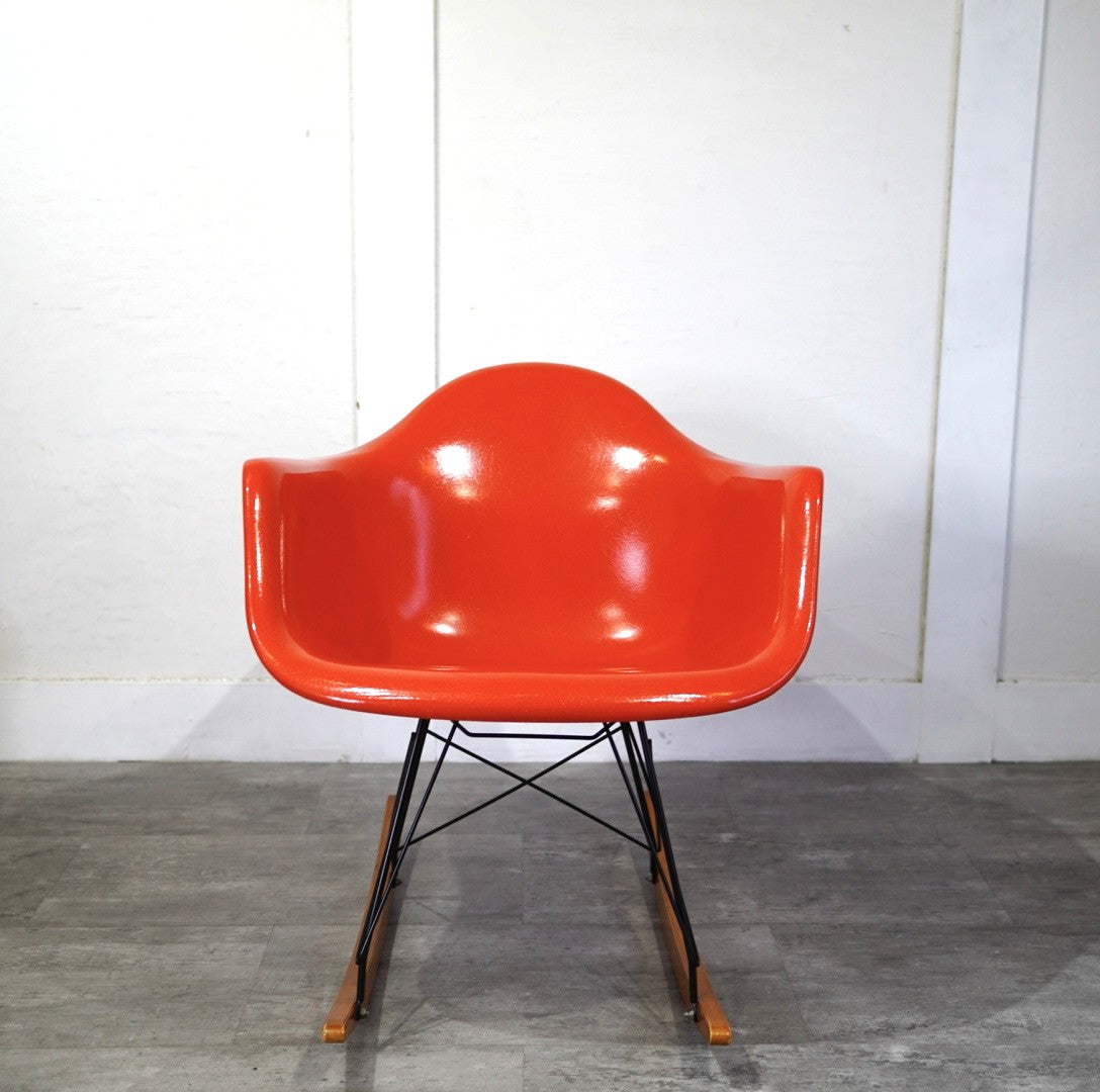 モダニカ / MODERNICA アームシェルチェア ロッカーベース FRP チャールズ&レイ・イームズ