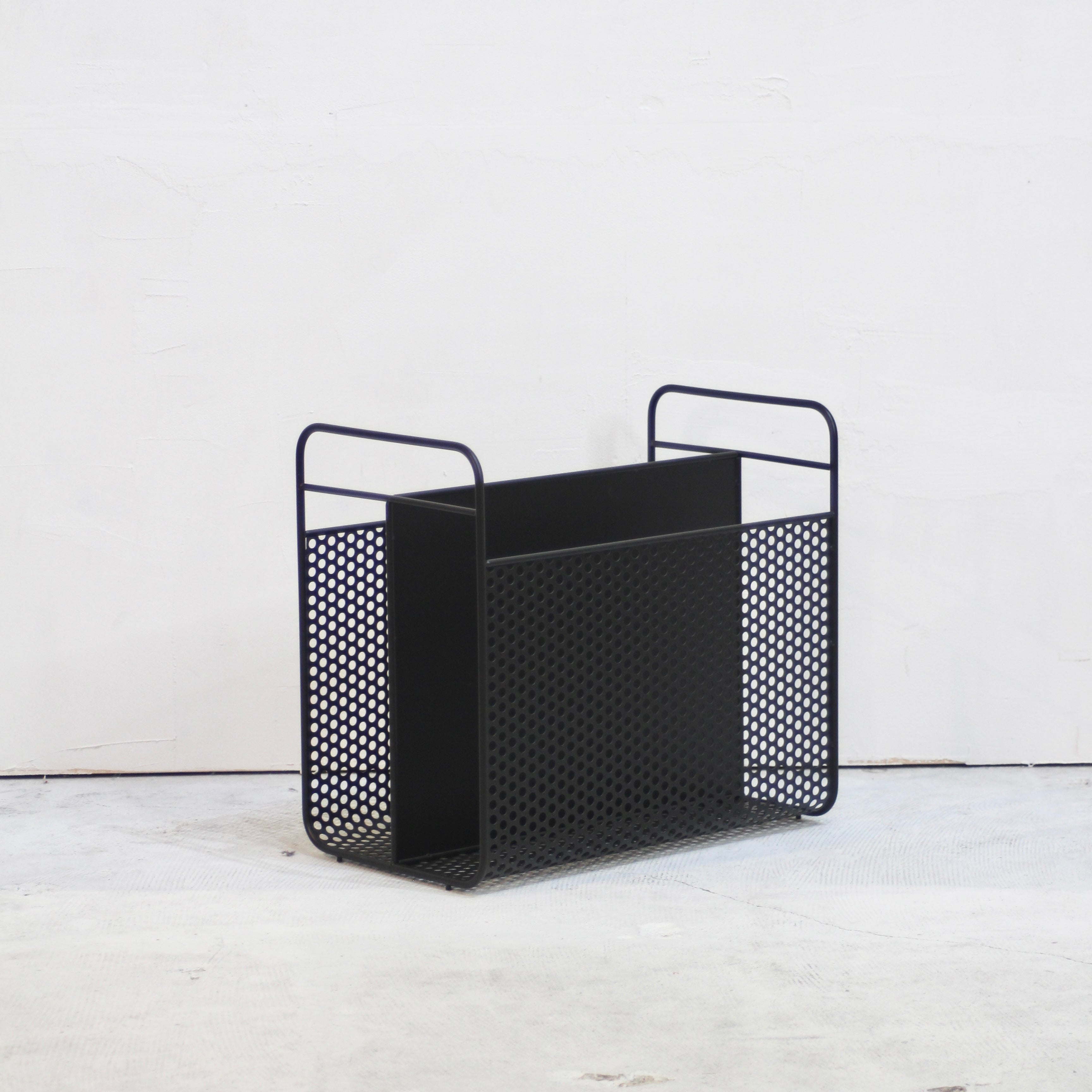 ノーマンコペンハーゲン / normann COPENHAGEN アナログ / ANALOG マガジンラック ブラック 未使用