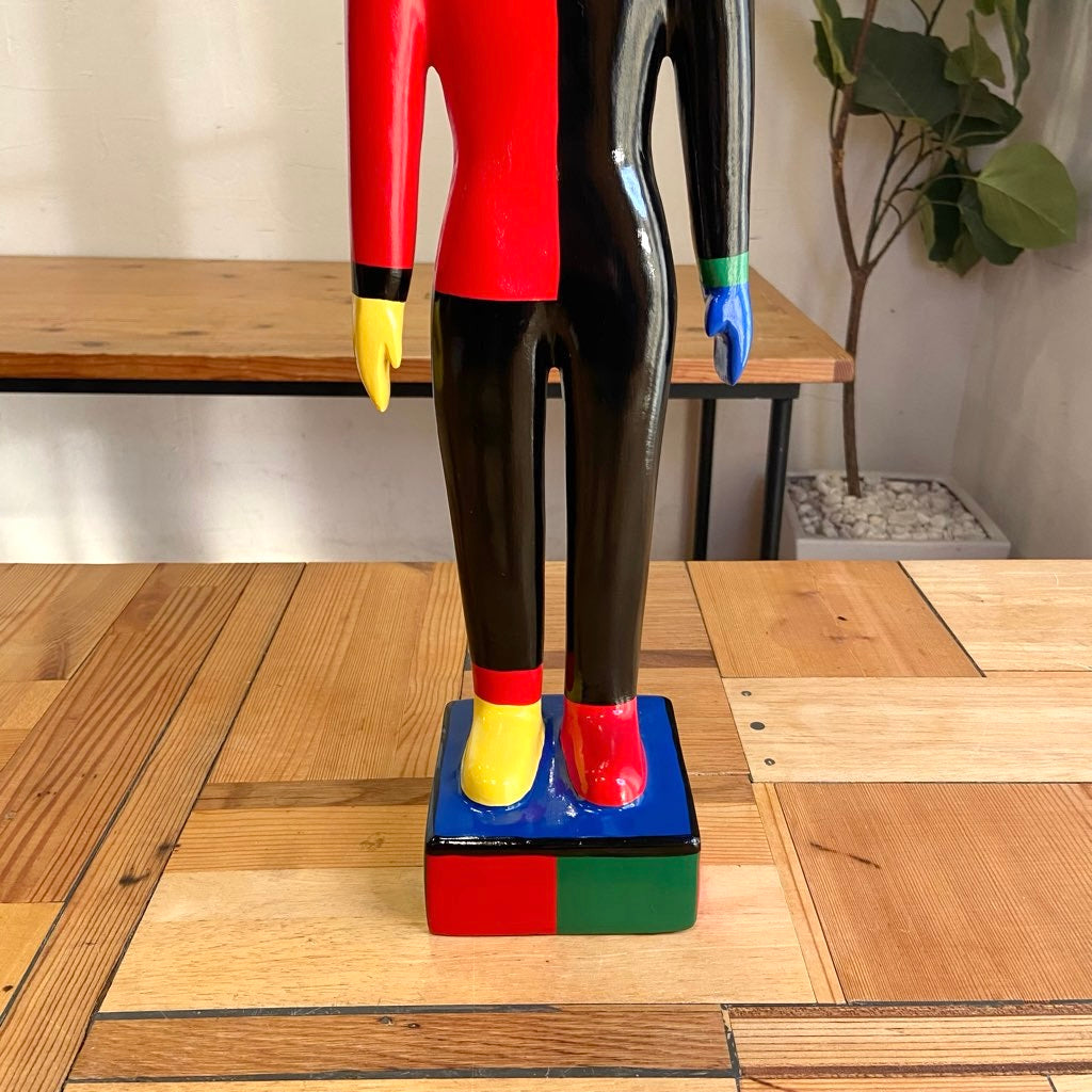 カジミール・マレーヴィチ / Kazimir Malevich フィギュア 【1】グッゲンハイム美術館