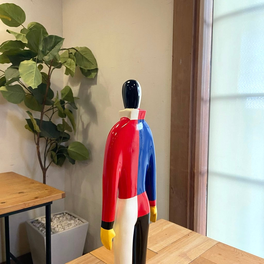 カジミール・マレーヴィチ / Kazimir Malevich フィギュア 【2】グッゲンハイム美術館