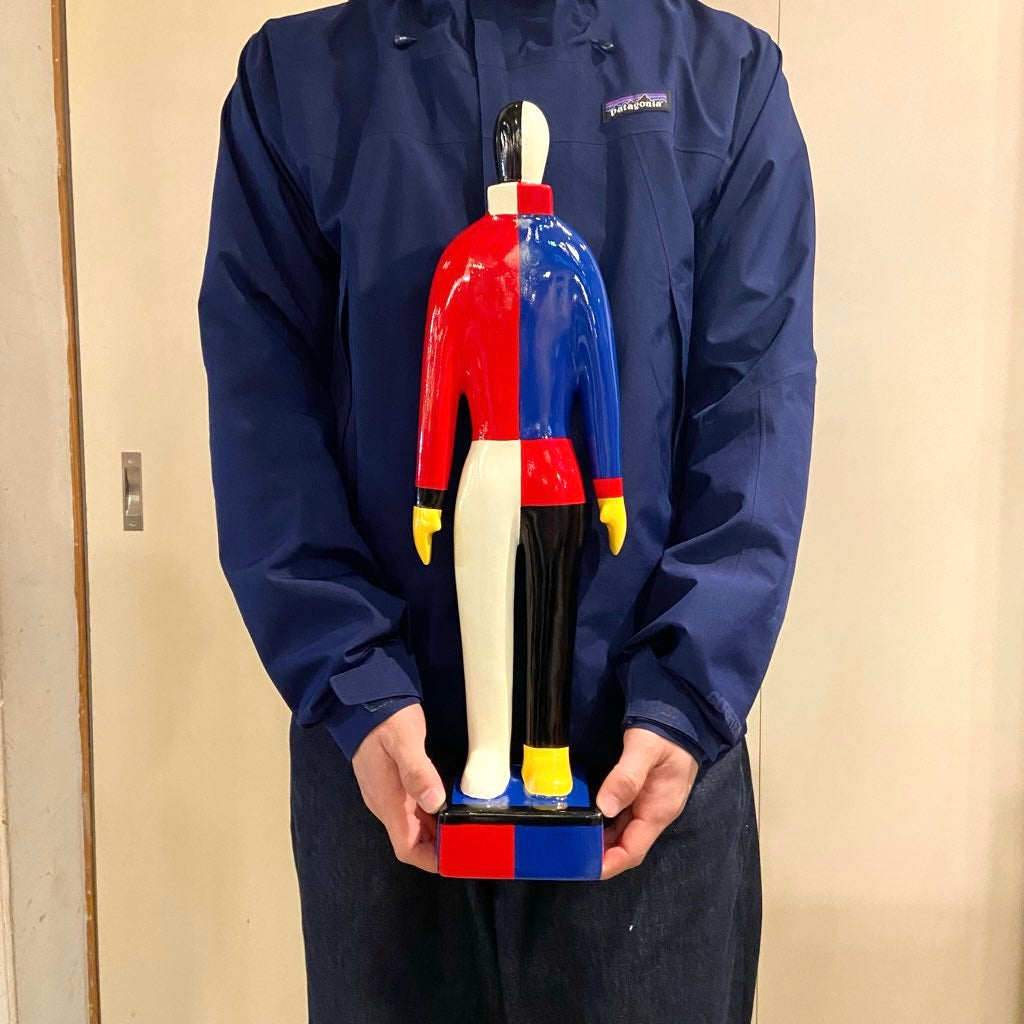 カジミール・マレーヴィチ / Kazimir Malevich フィギュア 【2】グッゲンハイム美術館