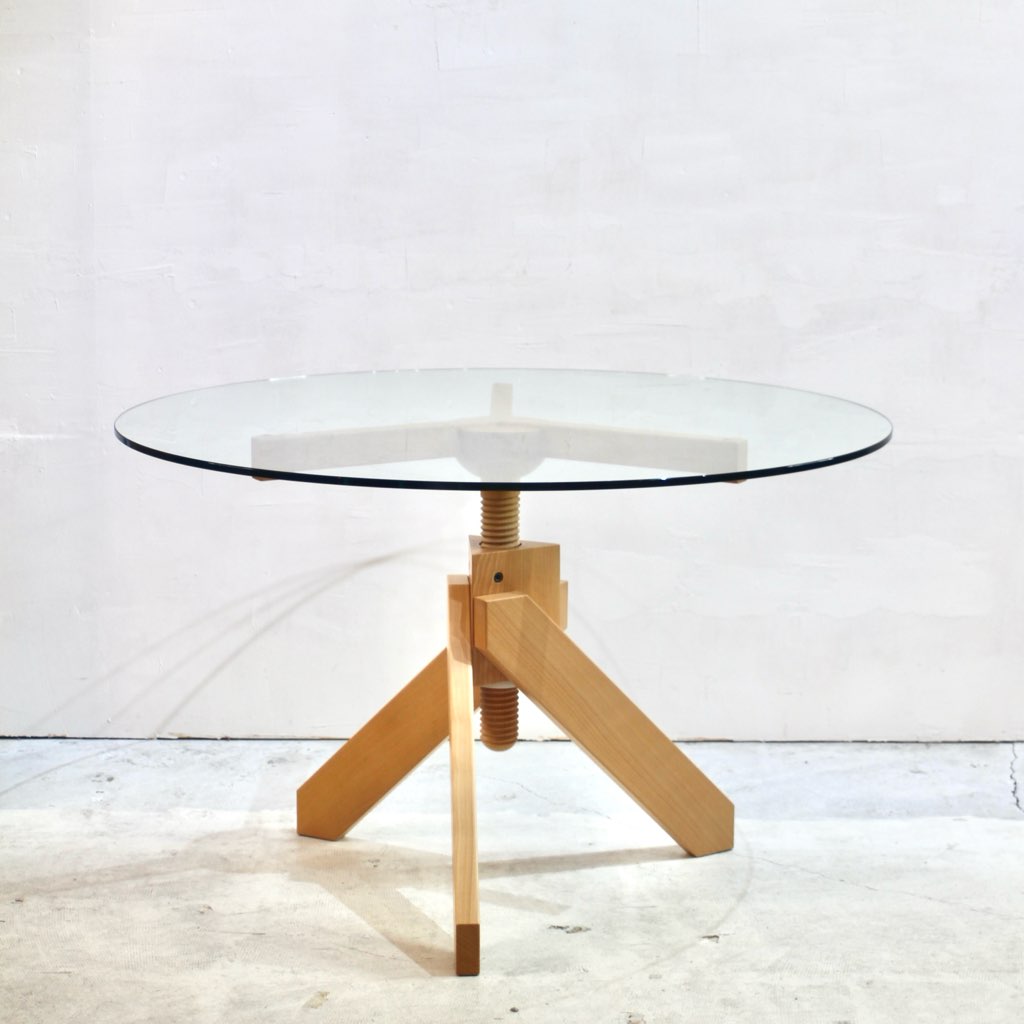 デパドヴァ / Depadova ヴィドゥン / VIDUN ダイニングテーブル ガラスラウンドテーブル ヴィコ・マジストレッティ