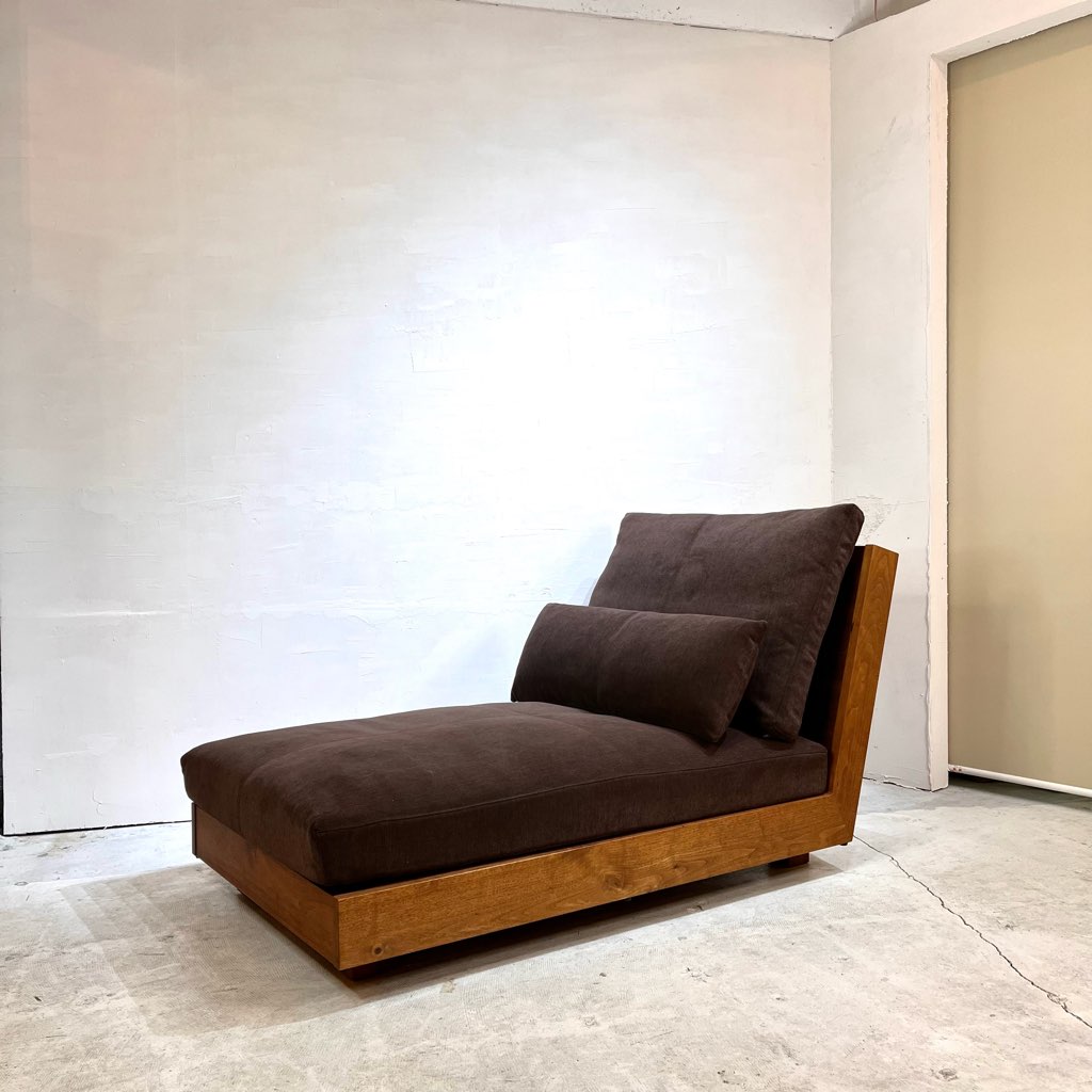 ヒラシマ / HIRASHIMA リベリア / LIBERIA シェーズロング カウチソファ - Restyle