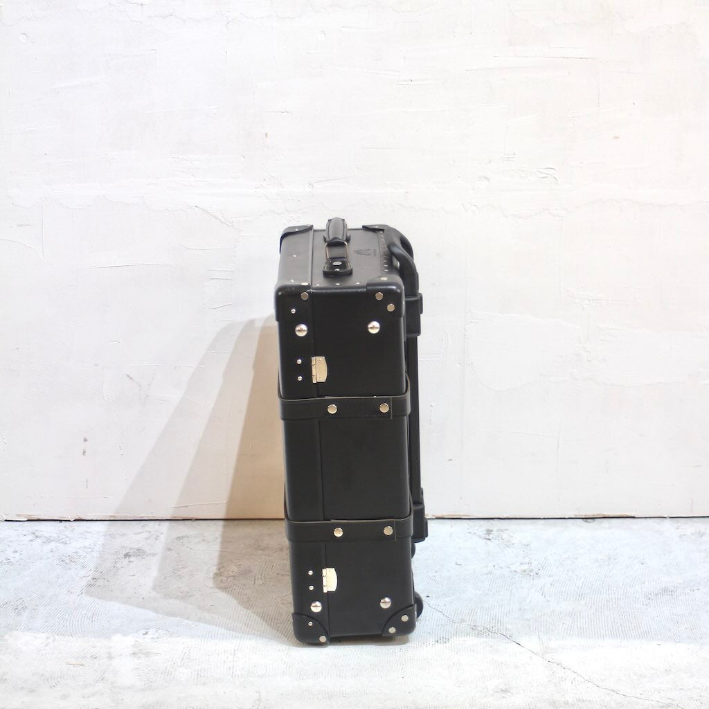 グローブトロッター / GLOBE TROTTER センテナリー キャリーオン ブラック 34L イギリス