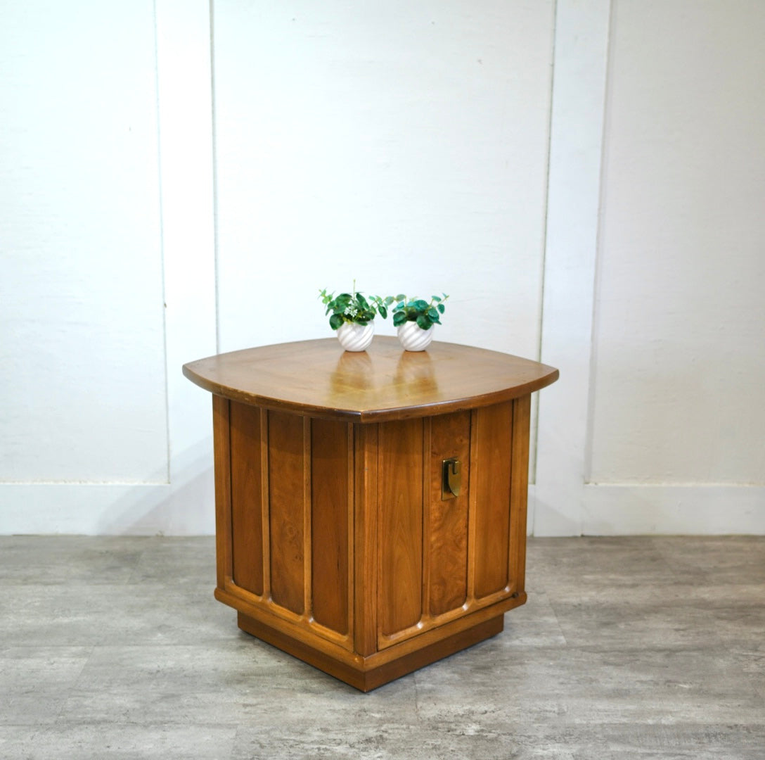 アメリカヴィンテージ サイドテーブル サイドチェスト