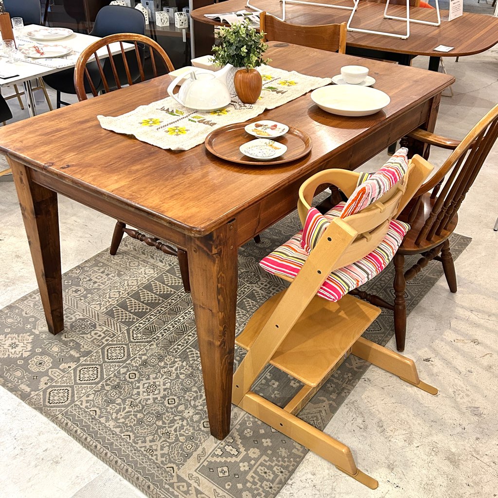 ストッケ / stokke トリップトラップ / Tripp Trapp チェア ナチュラル ガード付き ピンクカバー