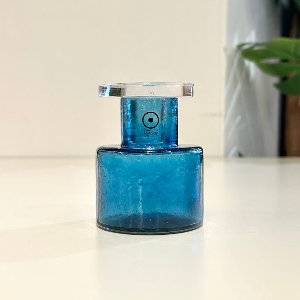 ヌータヤルヴィ・グラス・ヴィレッジ / Nuutajarvi ルッラ / RULLA ガラスボトル ブルー