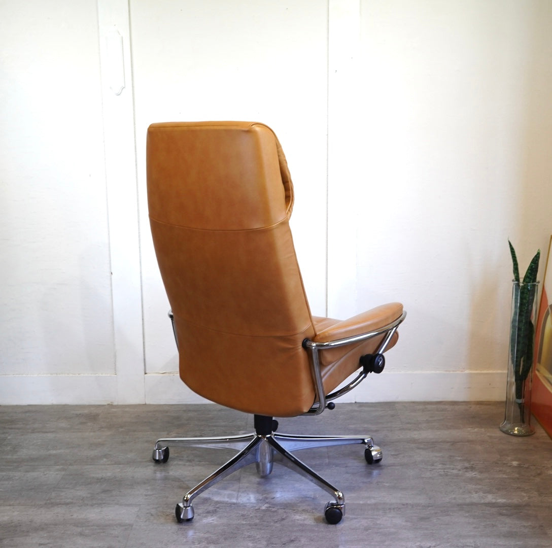 エコーネス / EKORNES メトロオフィスチェア 本革