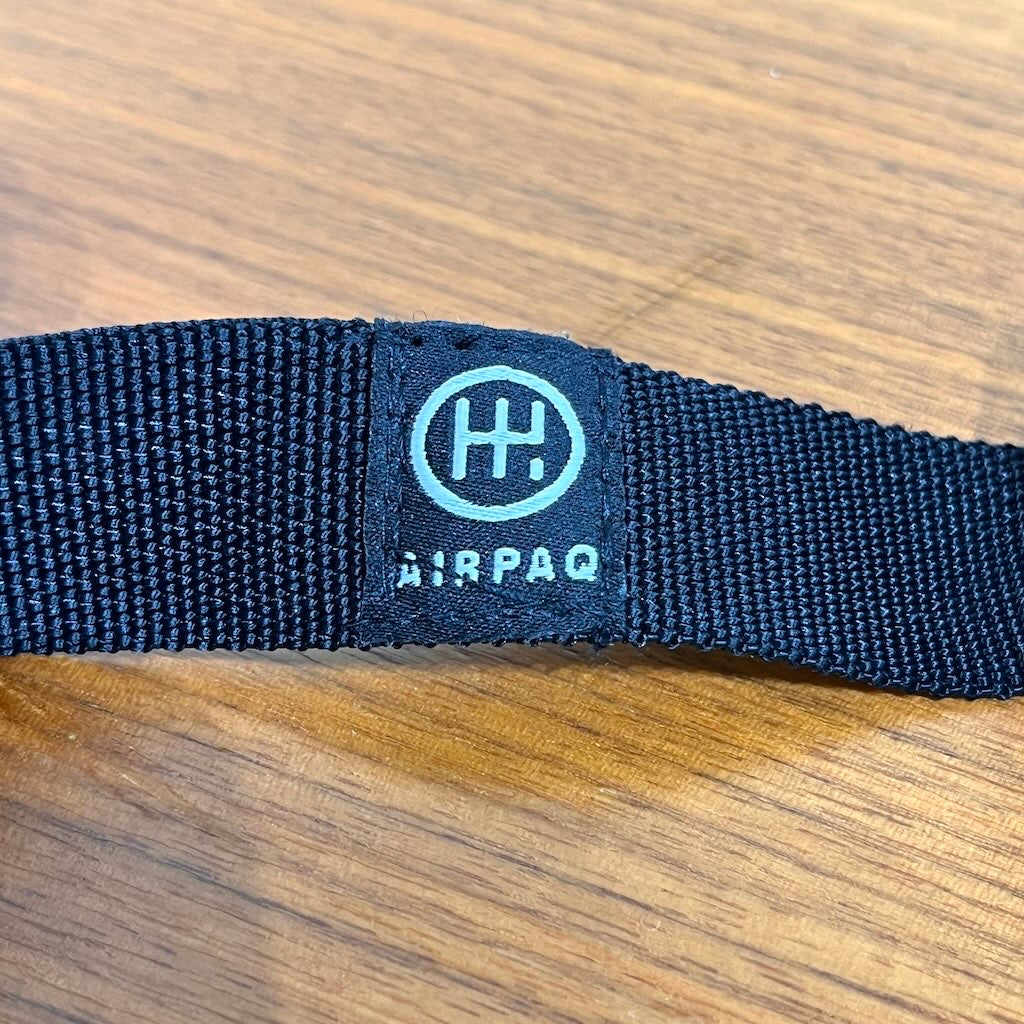 【新品・デッドストック】エアパック / AIR PAQ ヒップバッグ ウエストポーチ SDGs サスティナブル 斜めがけ