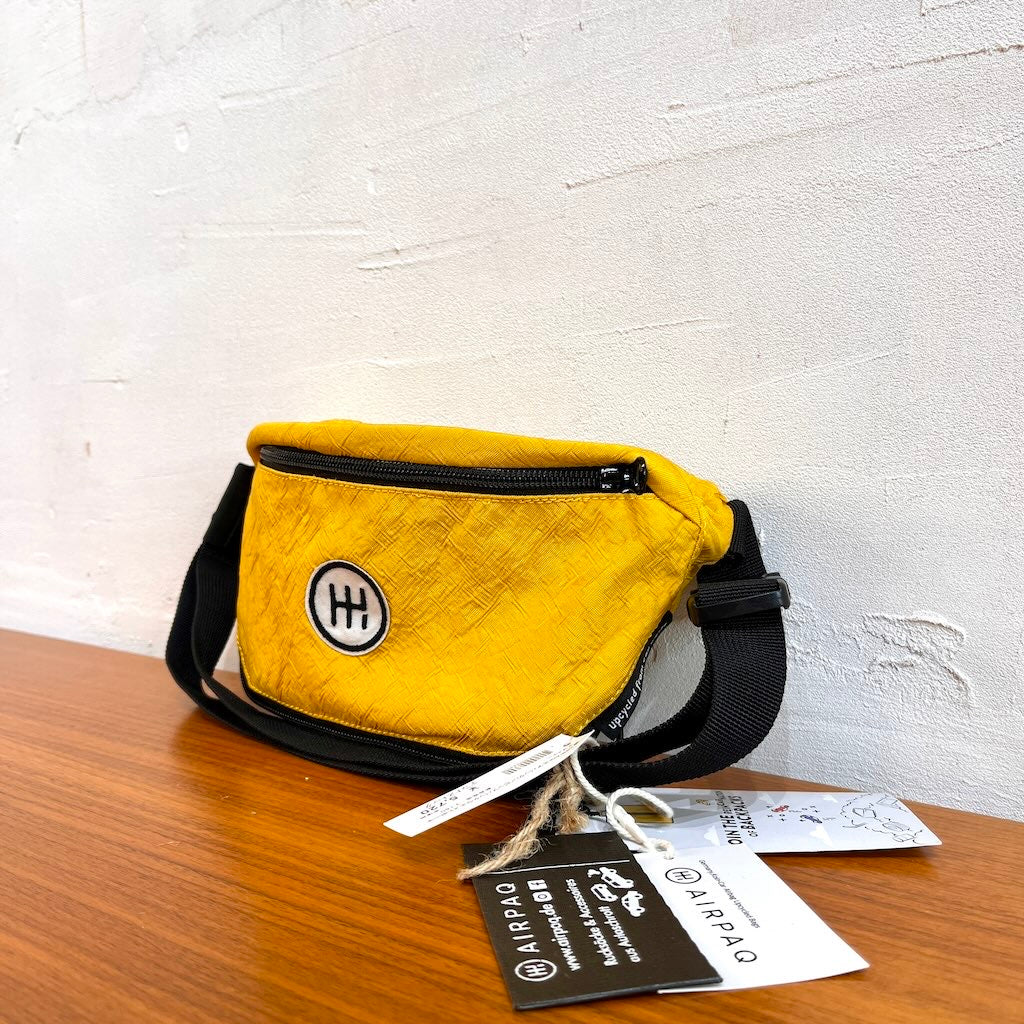 【新品・デッドストック】エアパック / AIR PAQ ヒップバッグ ウエストポーチ SDGs サスティナブル 斜めがけ