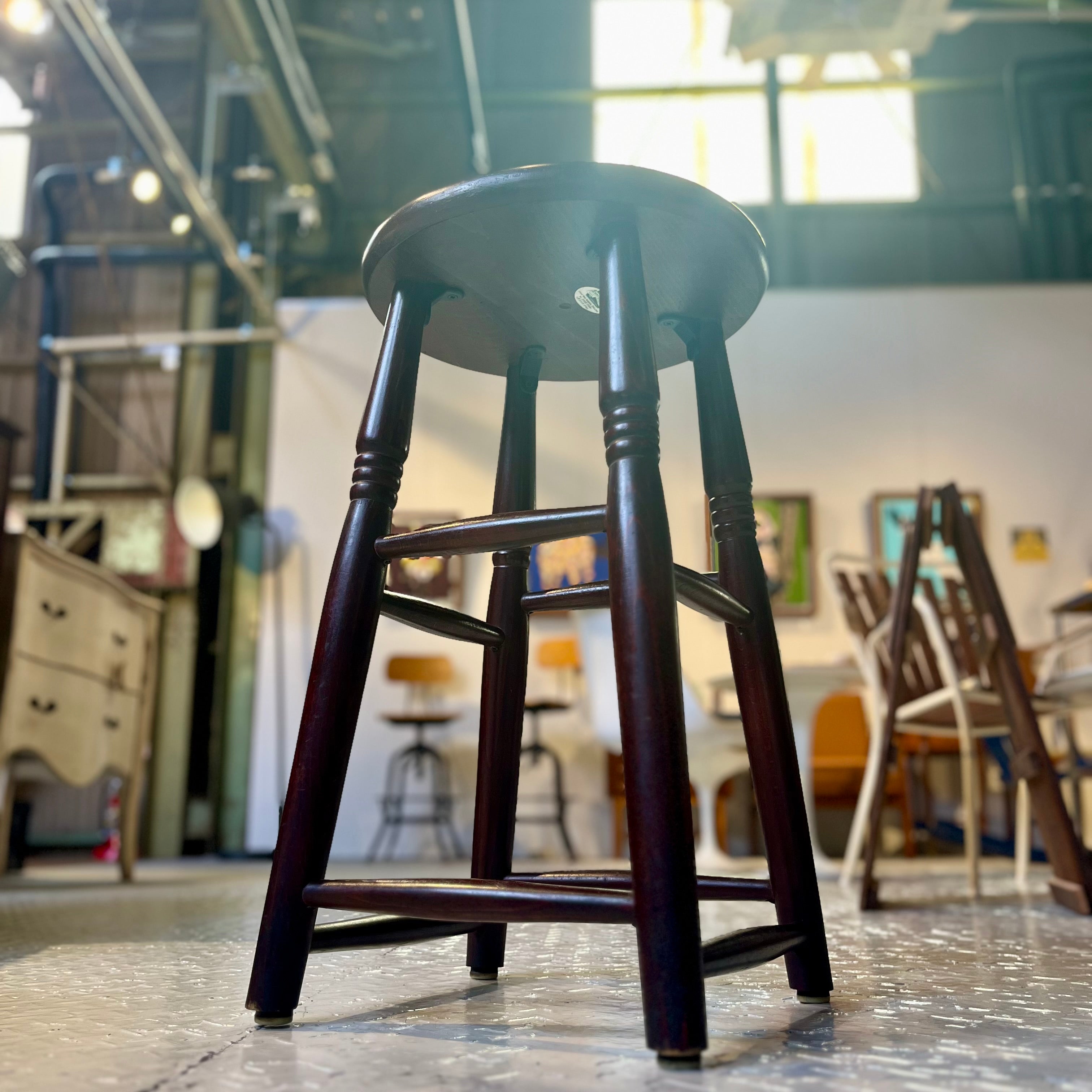 アンディ・ソーントン / ANDY THORNTON ハイスツール ラウンド 英国