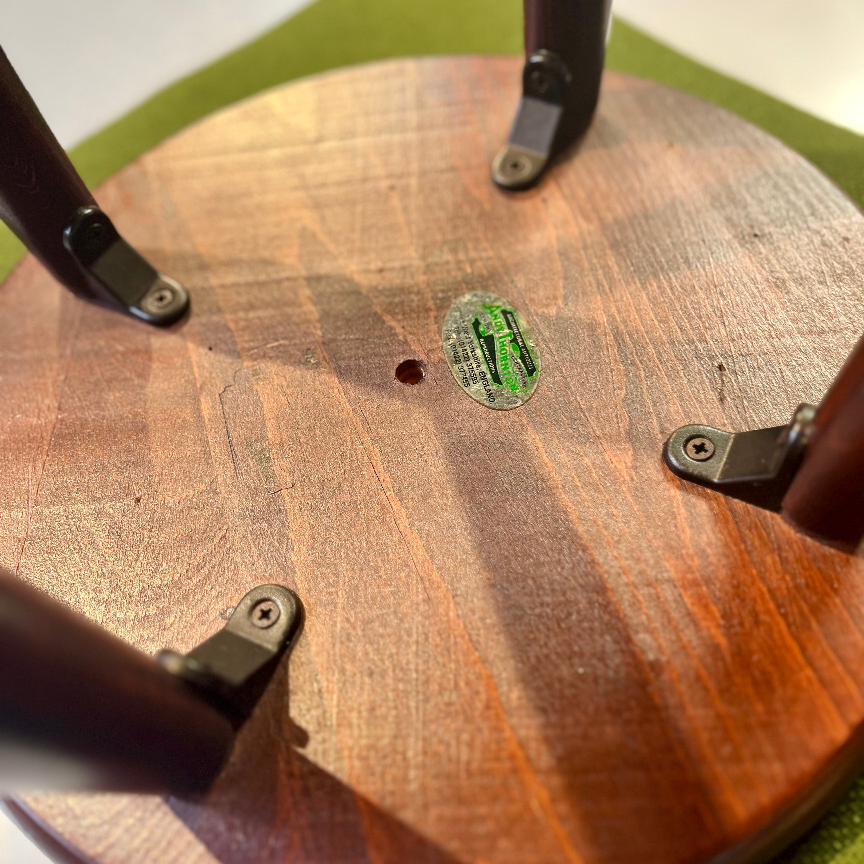 アンディ・ソーントン / ANDY THORNTON ハイスツール ラウンド 英国