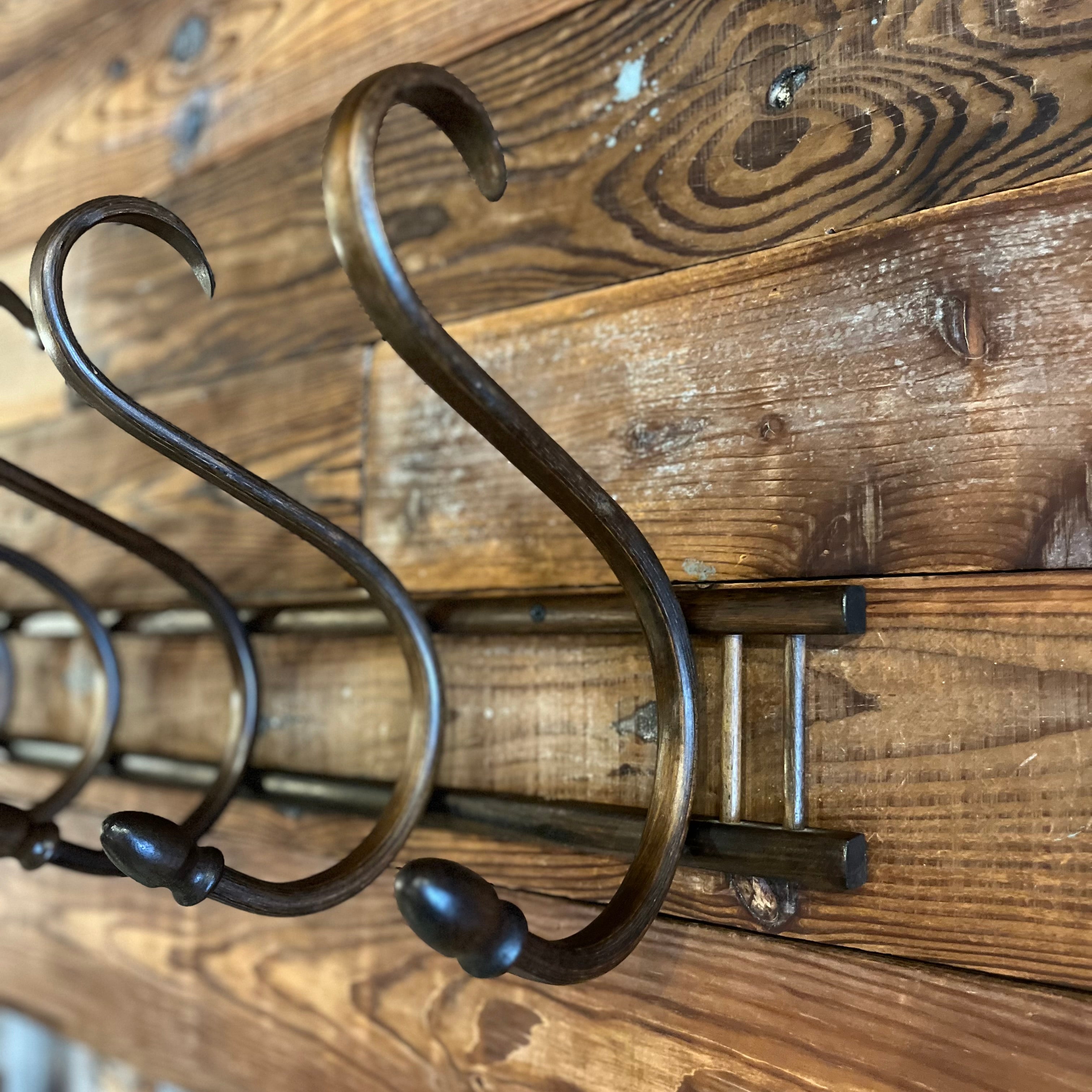 アンティーク 曲木のウォールハンガーラック