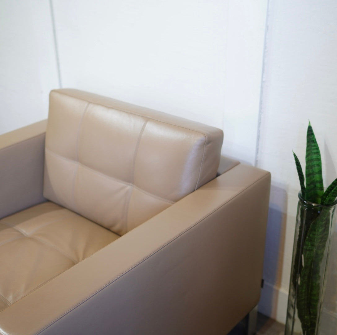 【送料無料!10月12日迄】ウォルター・ノル / Walter Knoll フォスター502 / Foster アームソファ 本革