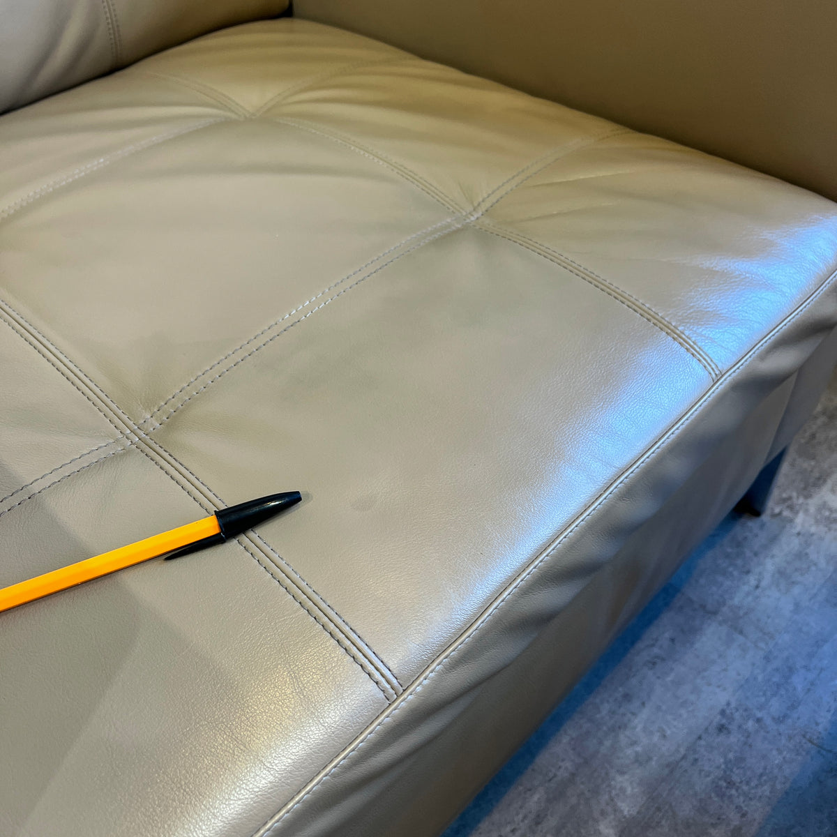 【送料無料!10月12日迄】ウォルター・ノル / Walter Knoll フォスター502 / Foster アームソファ 本革