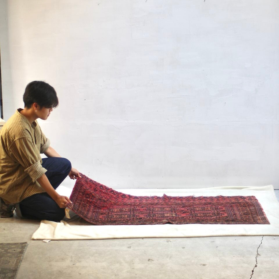 ヴィンテージ トライバルラグ 絨毯 レッド系 148×78cm