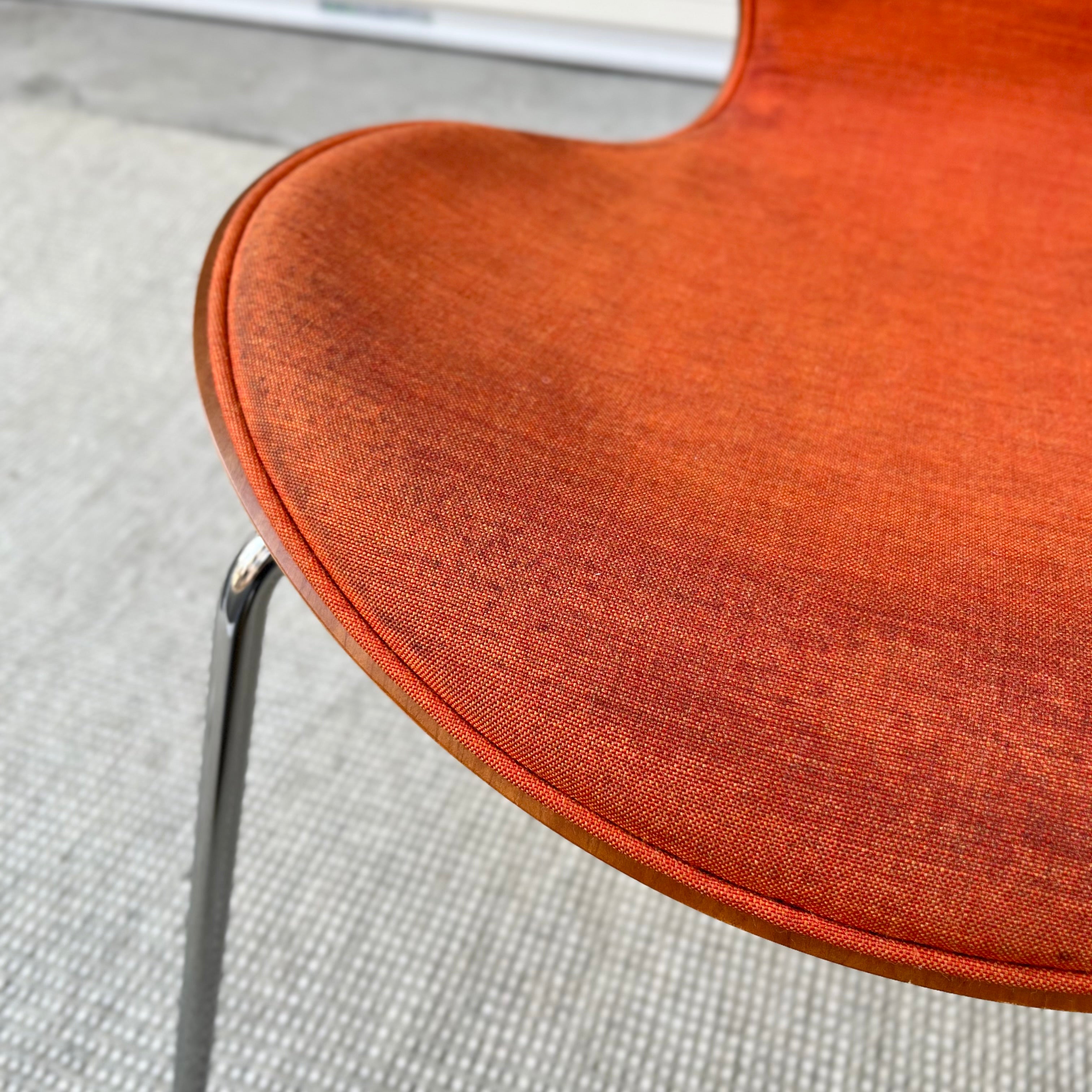 フリッツ・ハンセン / FRITZ HANSEN セブンチェア チェリー フロントパティング アルネ・ヤコブセン / Arne Jacobsen
