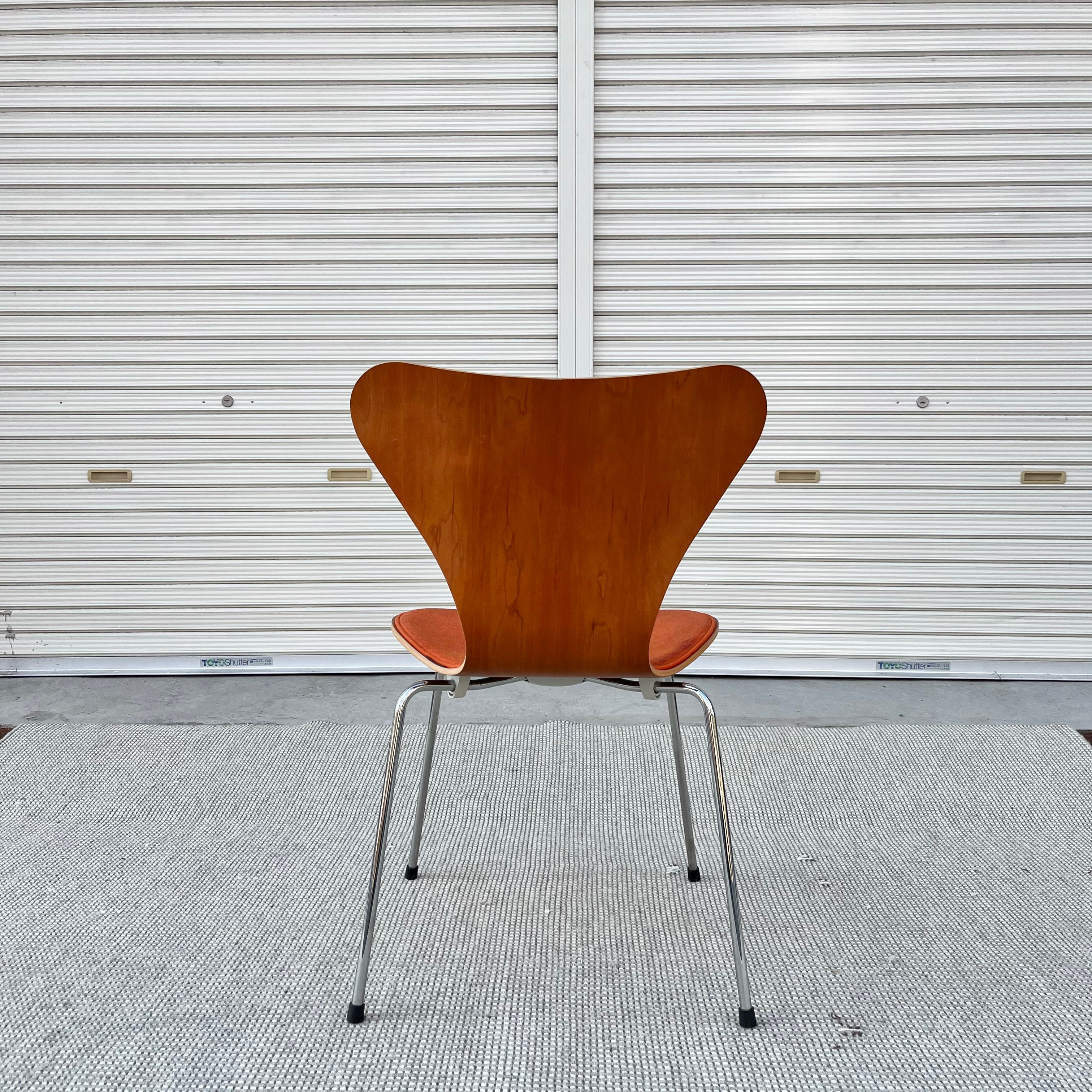 フリッツ・ハンセン / FRITZ HANSEN セブンチェア チェリー フロントパティング アルネ・ヤコブセン / Arne Jacobsen