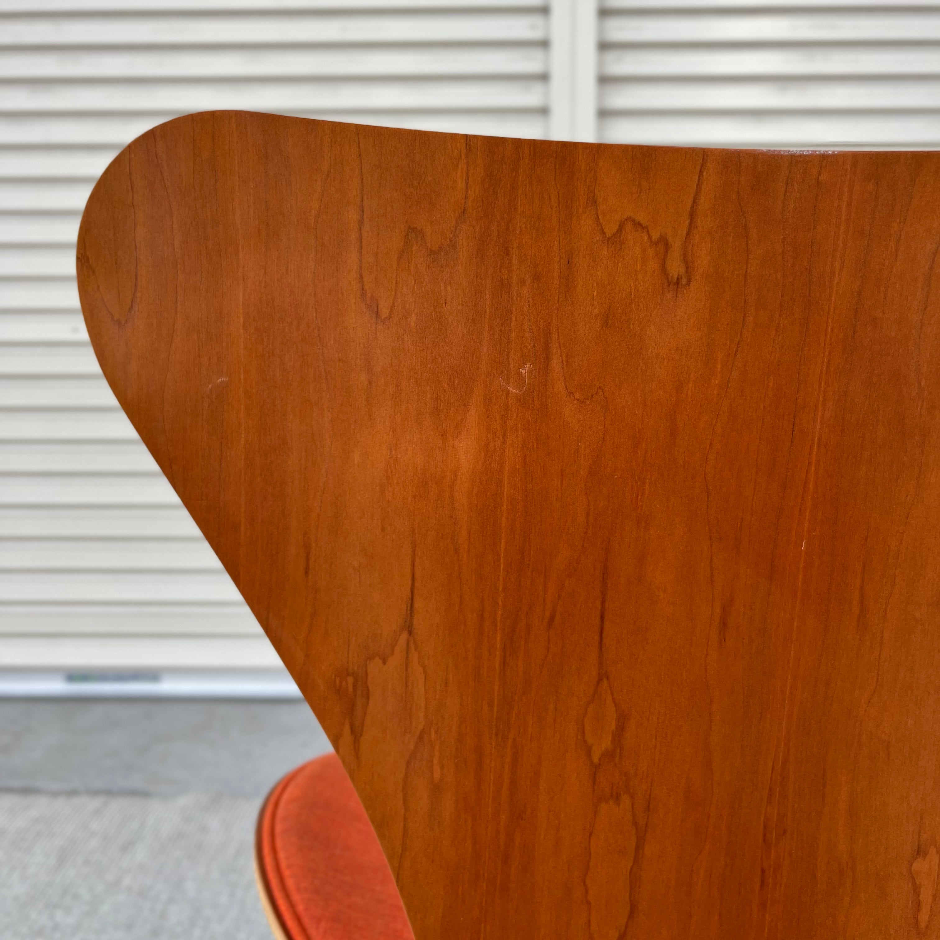 フリッツ・ハンセン / FRITZ HANSEN セブンチェア チェリー フロントパティング アルネ・ヤコブセン / Arne Jacobsen