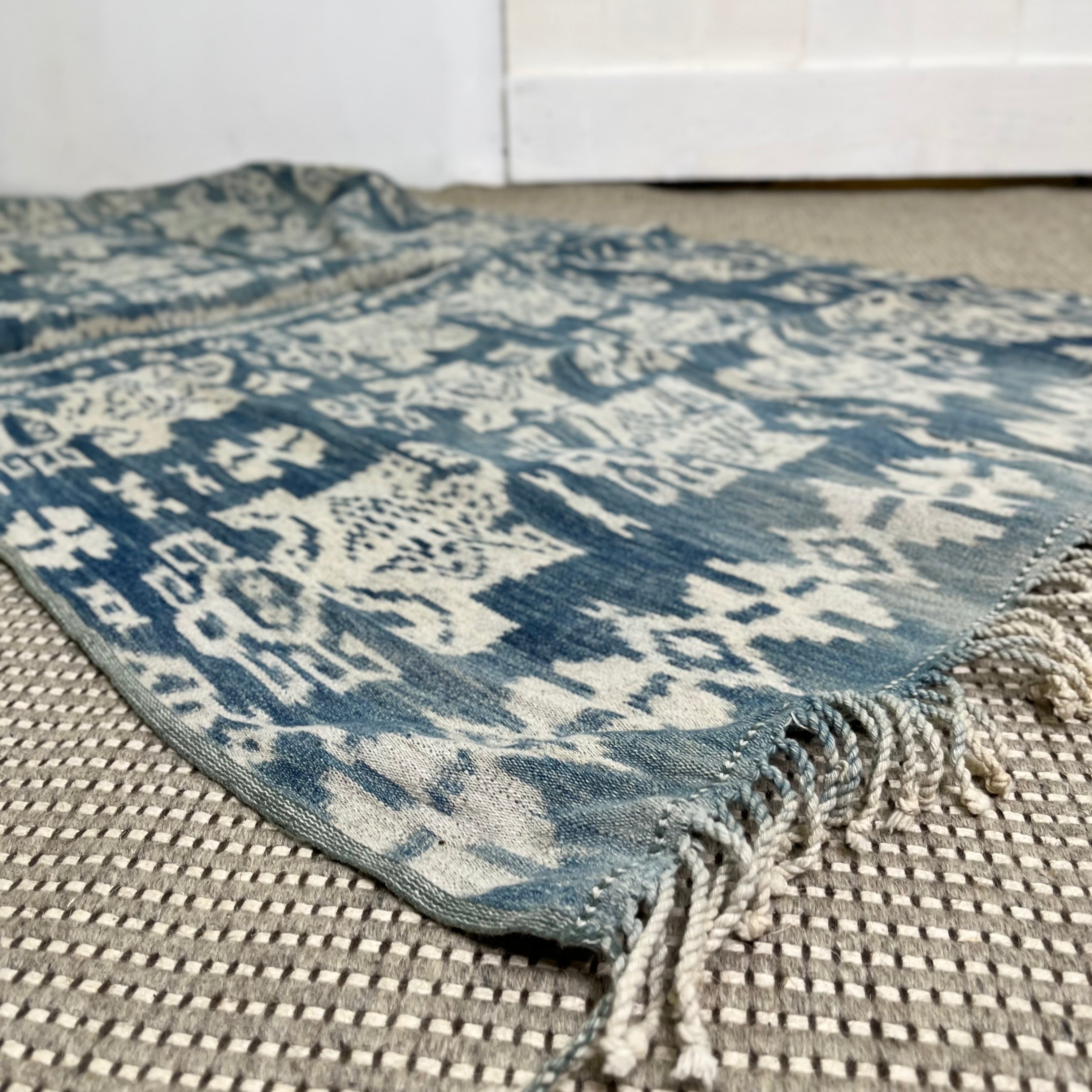 インドネシア・スンバ島 イカット 手織り布 ヴィンテージ