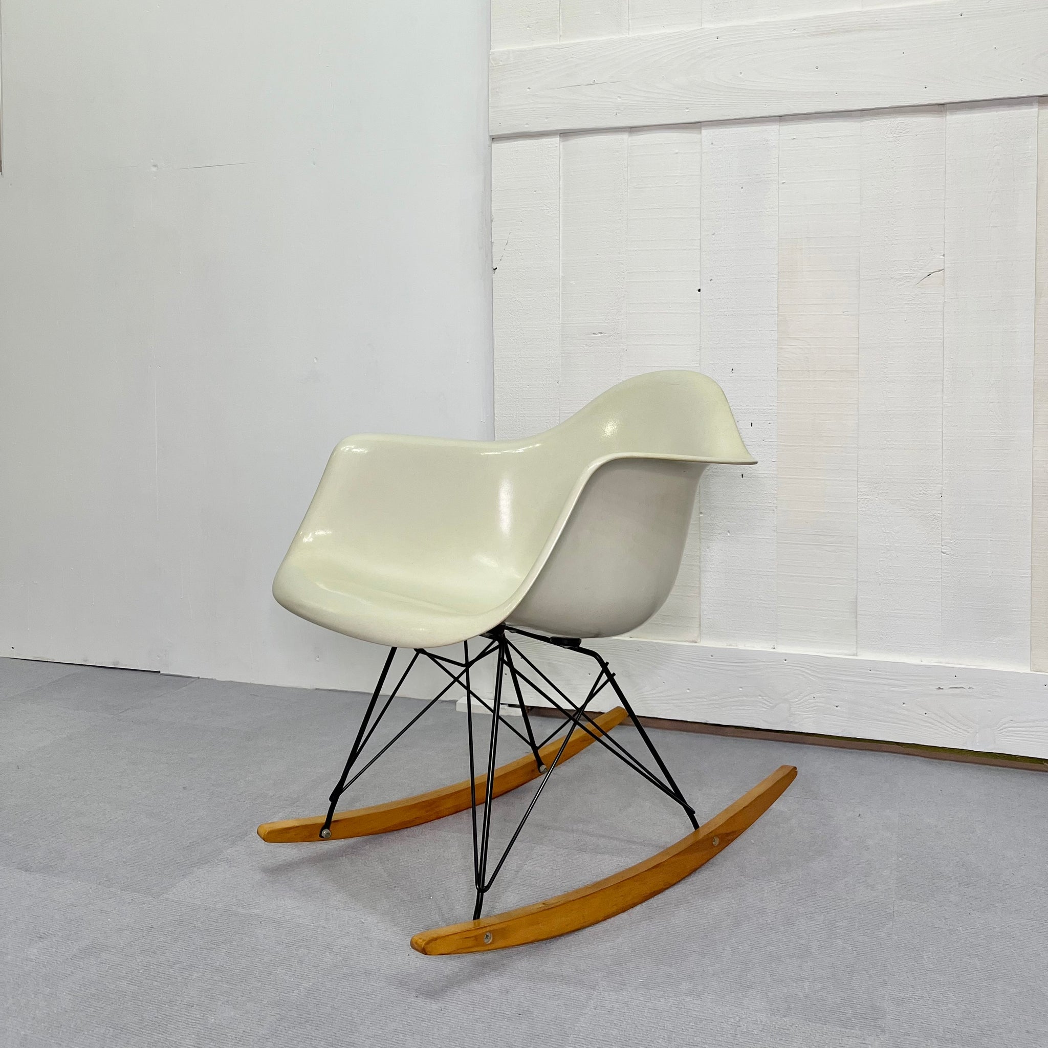ハーマンミラー / Herman Miller アームシェルチェア FRP ロッカー 