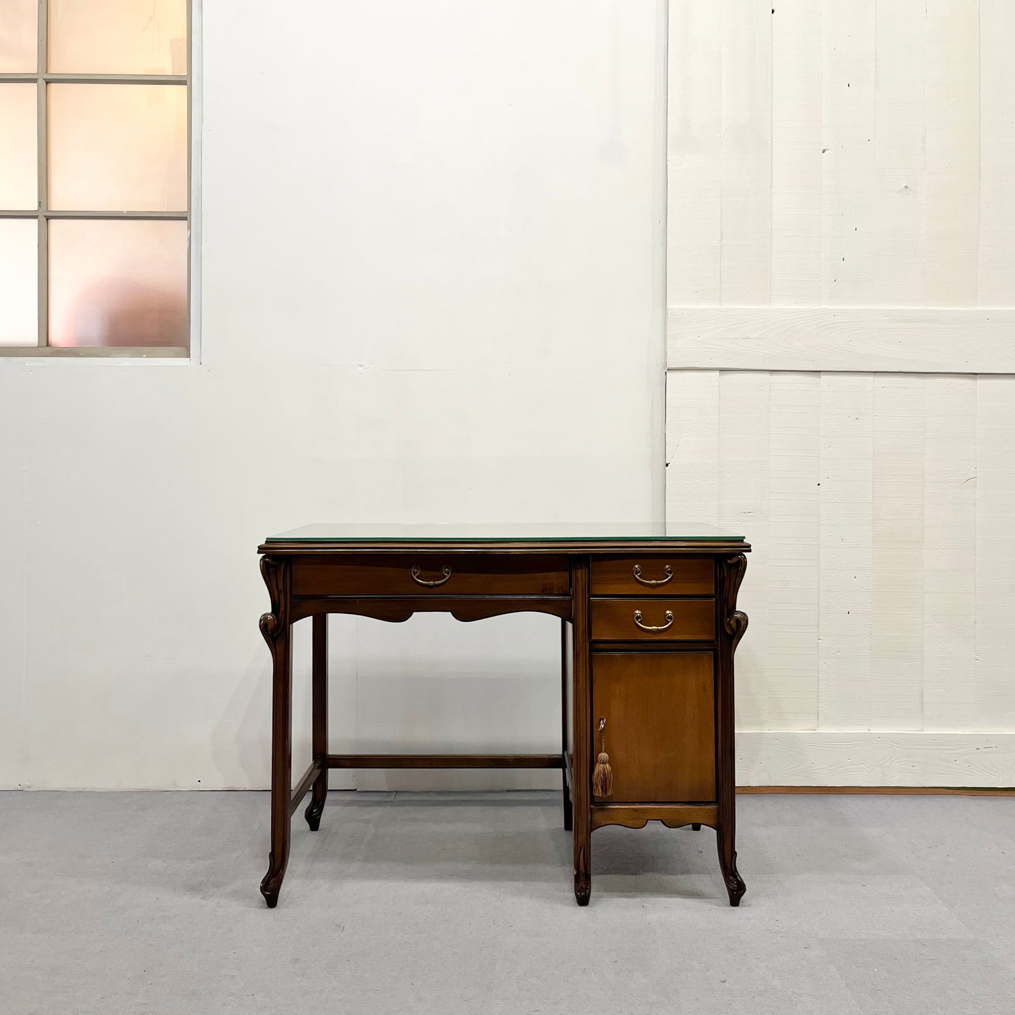 メディア / Mdea アールヌーボー様式の片袖デスク イタリア 中古 机  