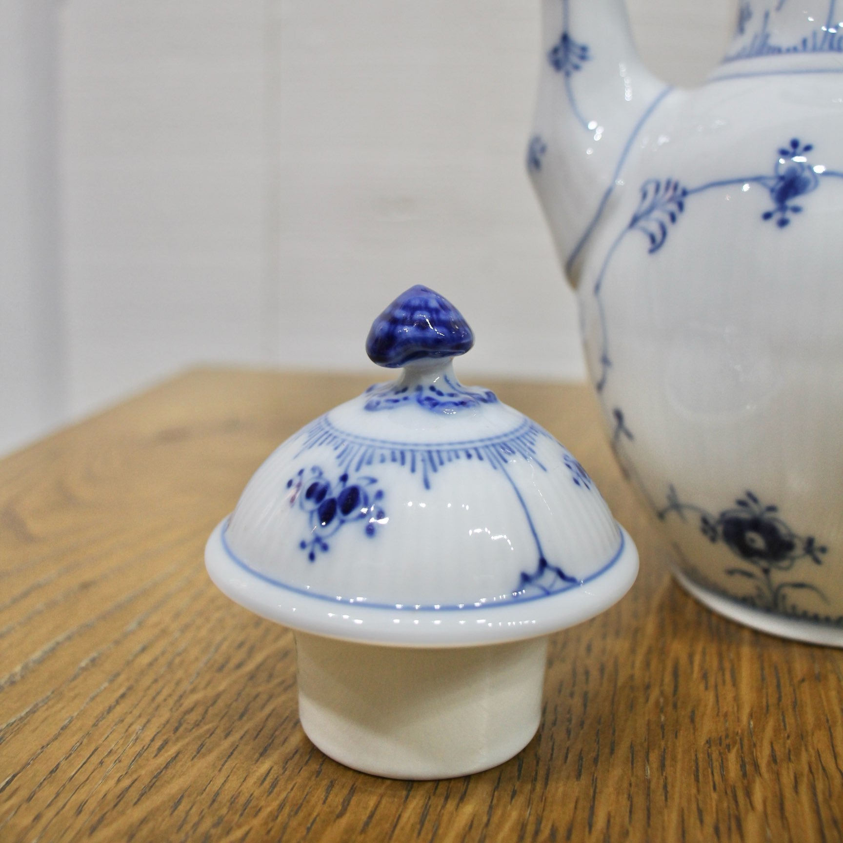 ロイヤルコペンハーゲン / Royal Copenhagen ブルーフルーテッド プレイン コーヒーポッド 未使用品