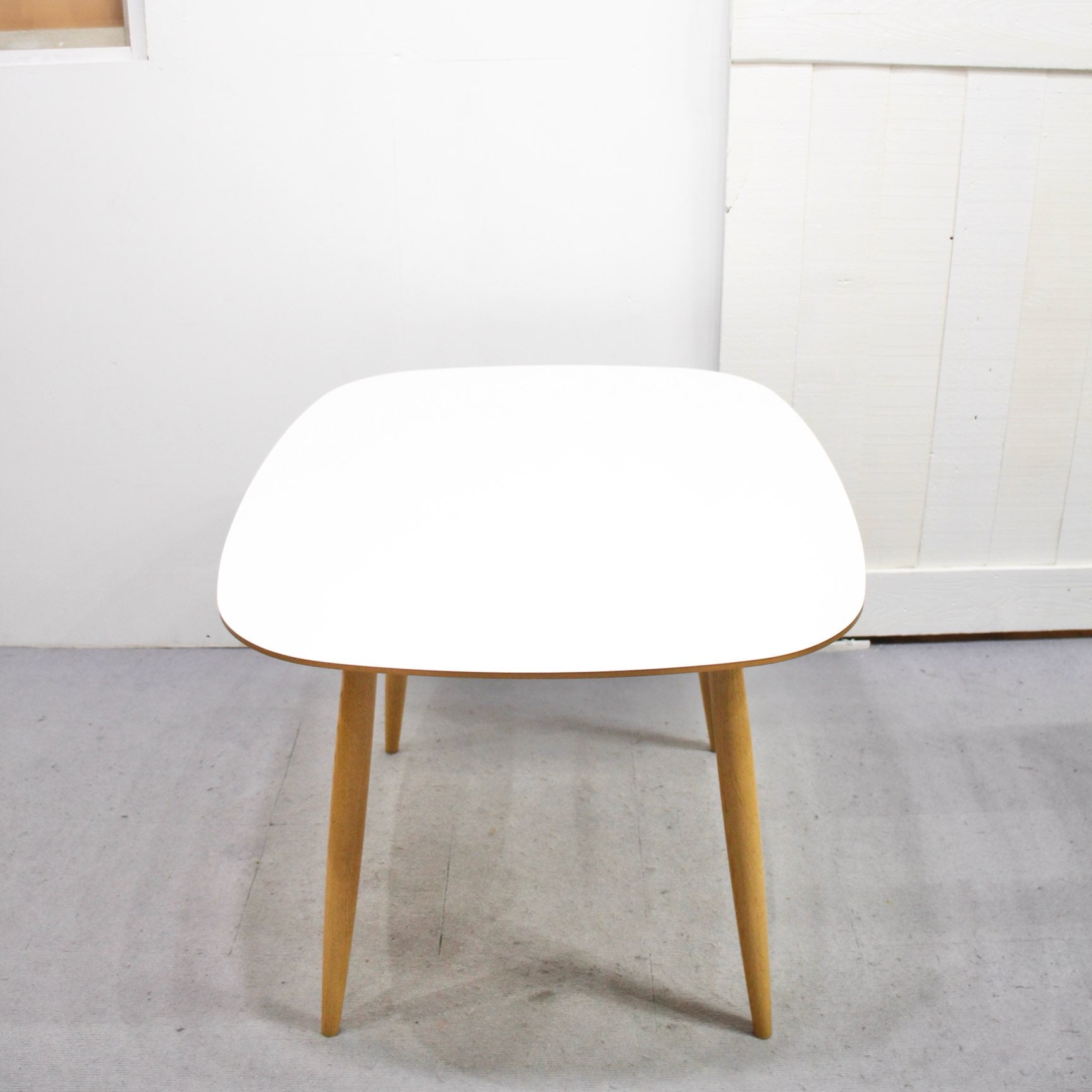 カリモク60+ Dテーブル メラミントップ ダイニングテーブル