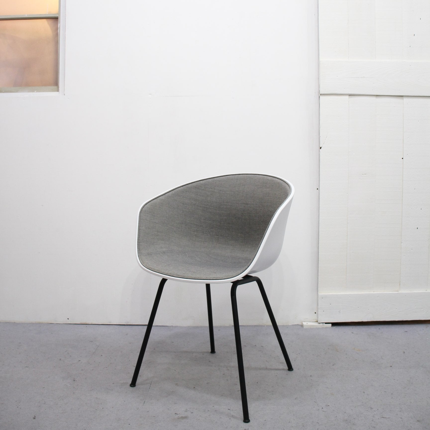 ヘイ / HAY ABOUT A CHAIR AAC26 フロント ファブリック デンマーク