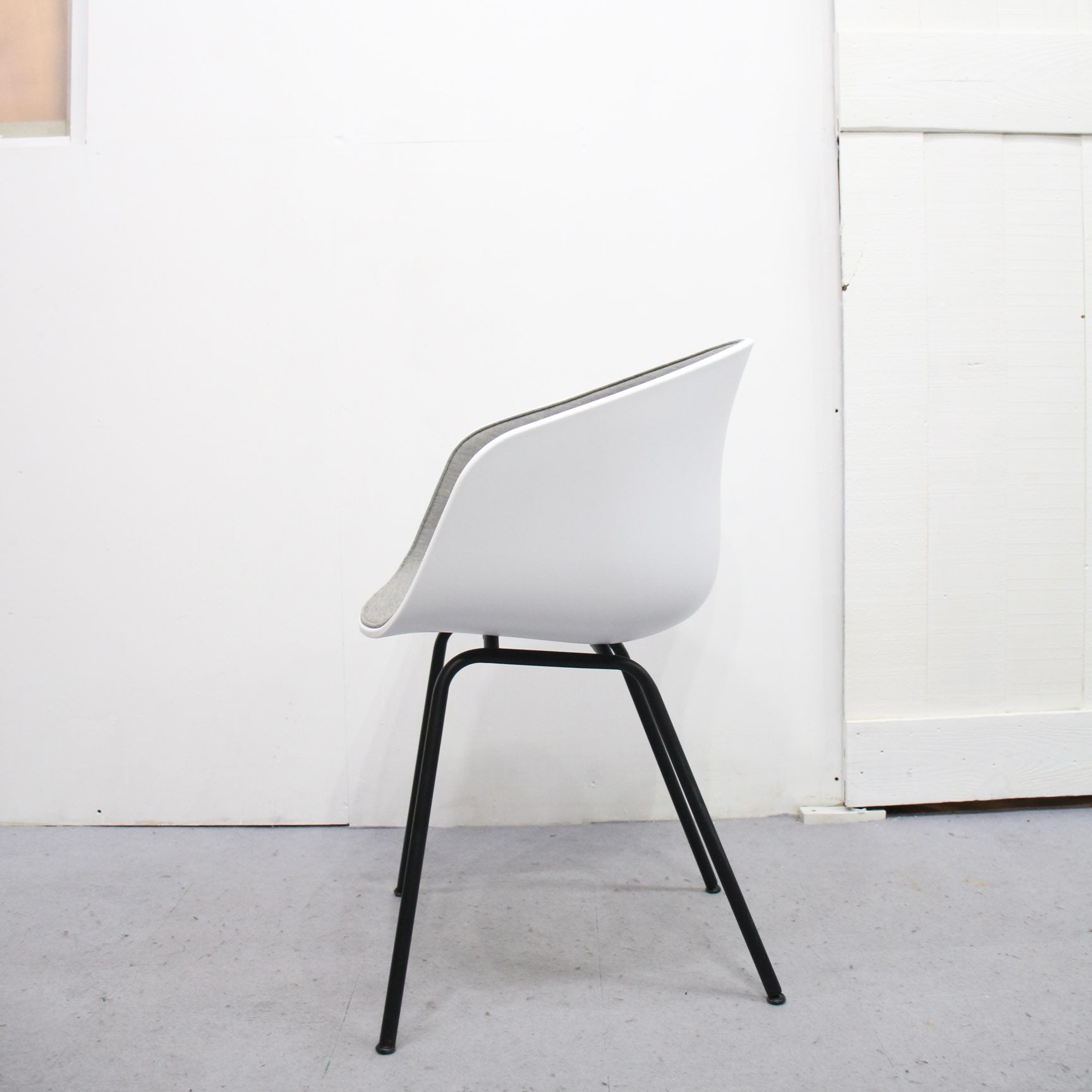 ヘイ / HAY ABOUT A CHAIR AAC26 フロント ファブリック デンマーク