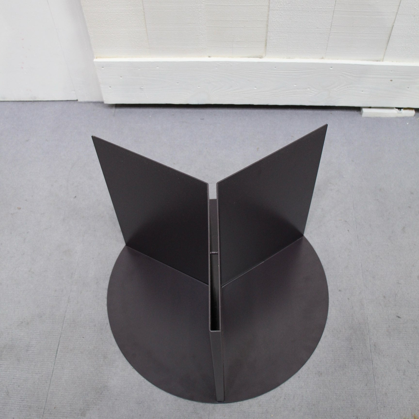 ヘイ / HAY スリットテーブル / SLIT TABLE ラウンドφ45cmスチール パープル