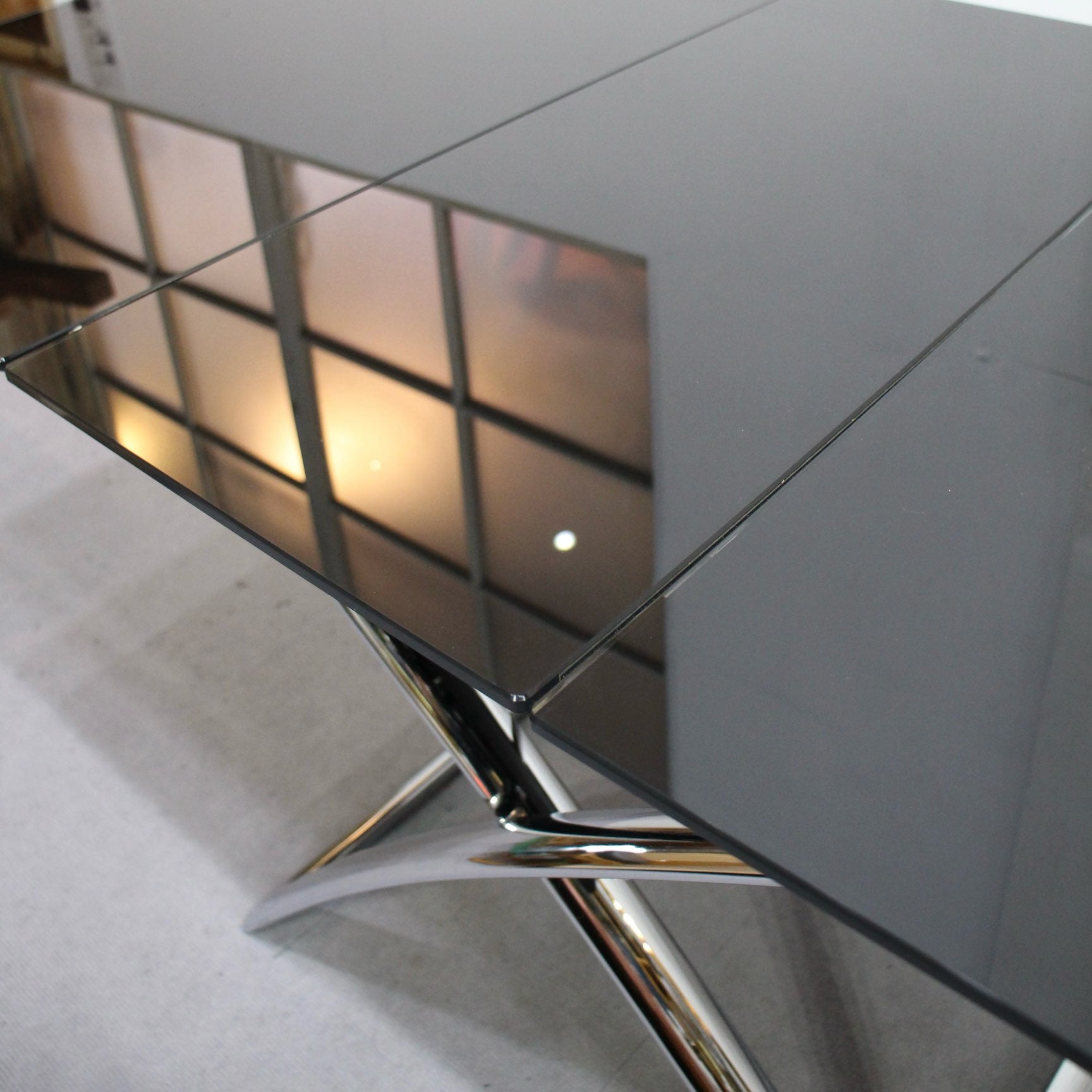 カリガリス / Calligaris コヌビア マジックジェー / connubia Magic-J 昇降&伸長式ガラステーブル - Restyle