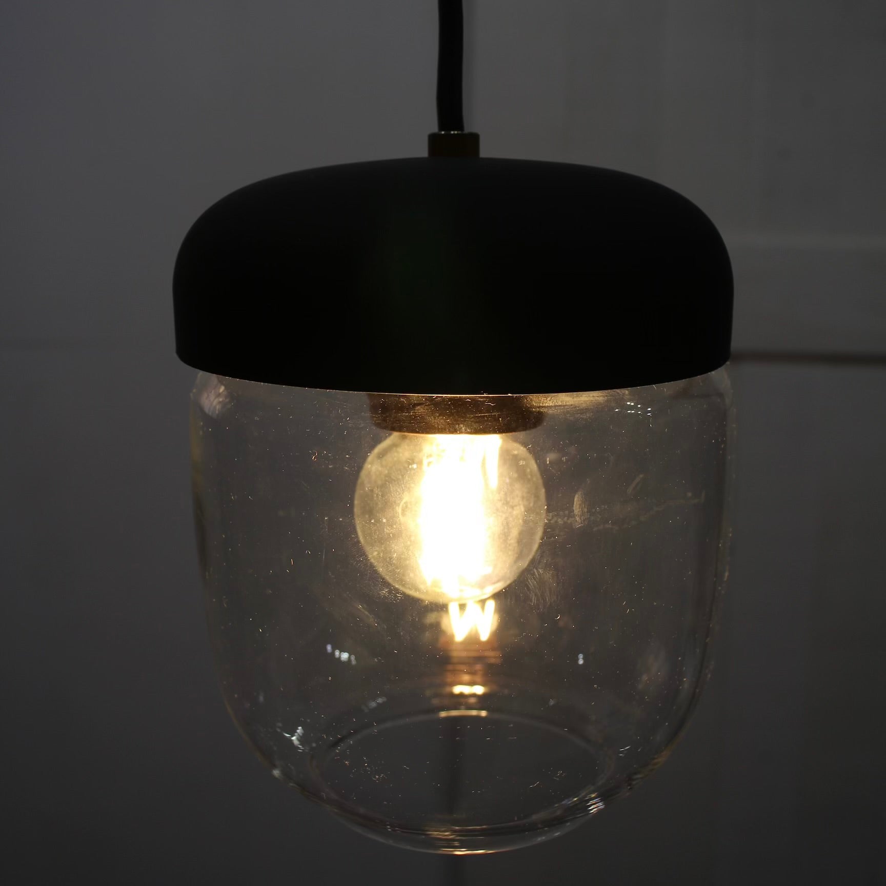 ウメイ / UMAGE エイコーン / Acorn ブラック×コパー ペンダントライト デンマーク 未使用品