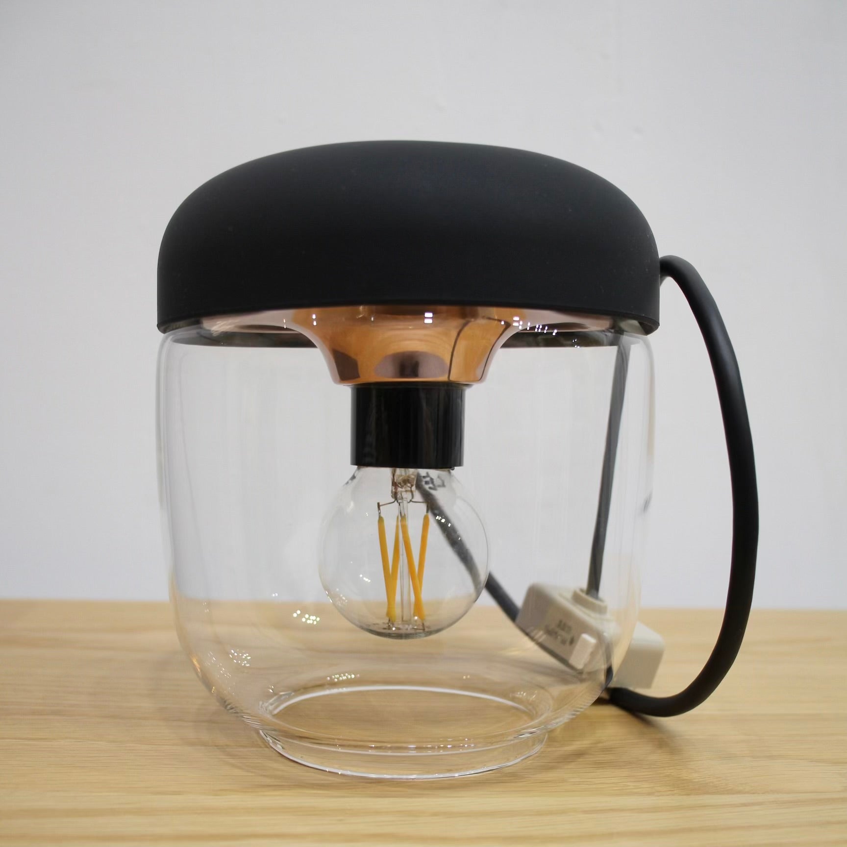 ウメイ / UMAGE エイコーン / Acorn ブラック×コパー ペンダントライト デンマーク 未使用品