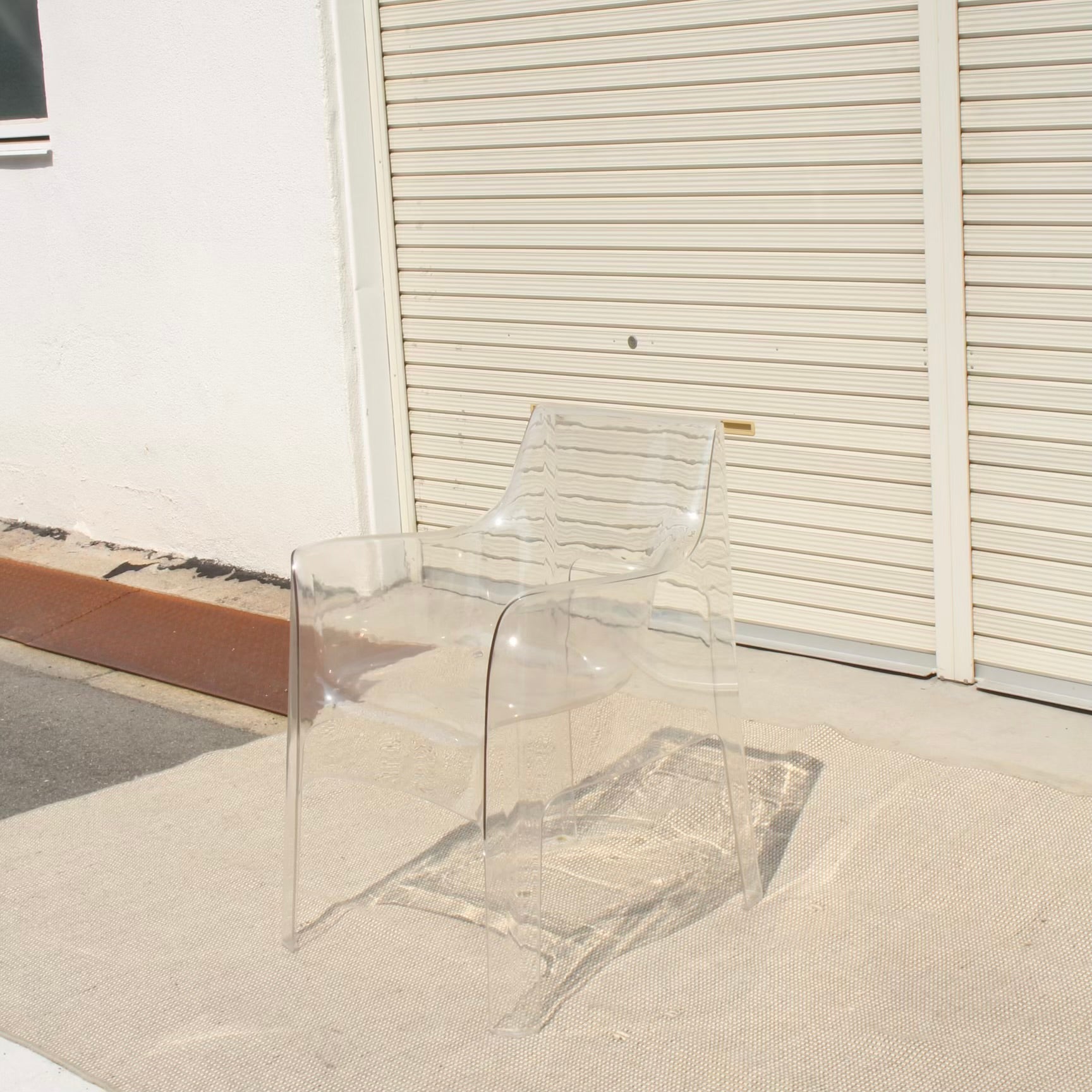 ドリアデ / Driade Kiss Me Goodbye アームチェア 吉岡徳仁