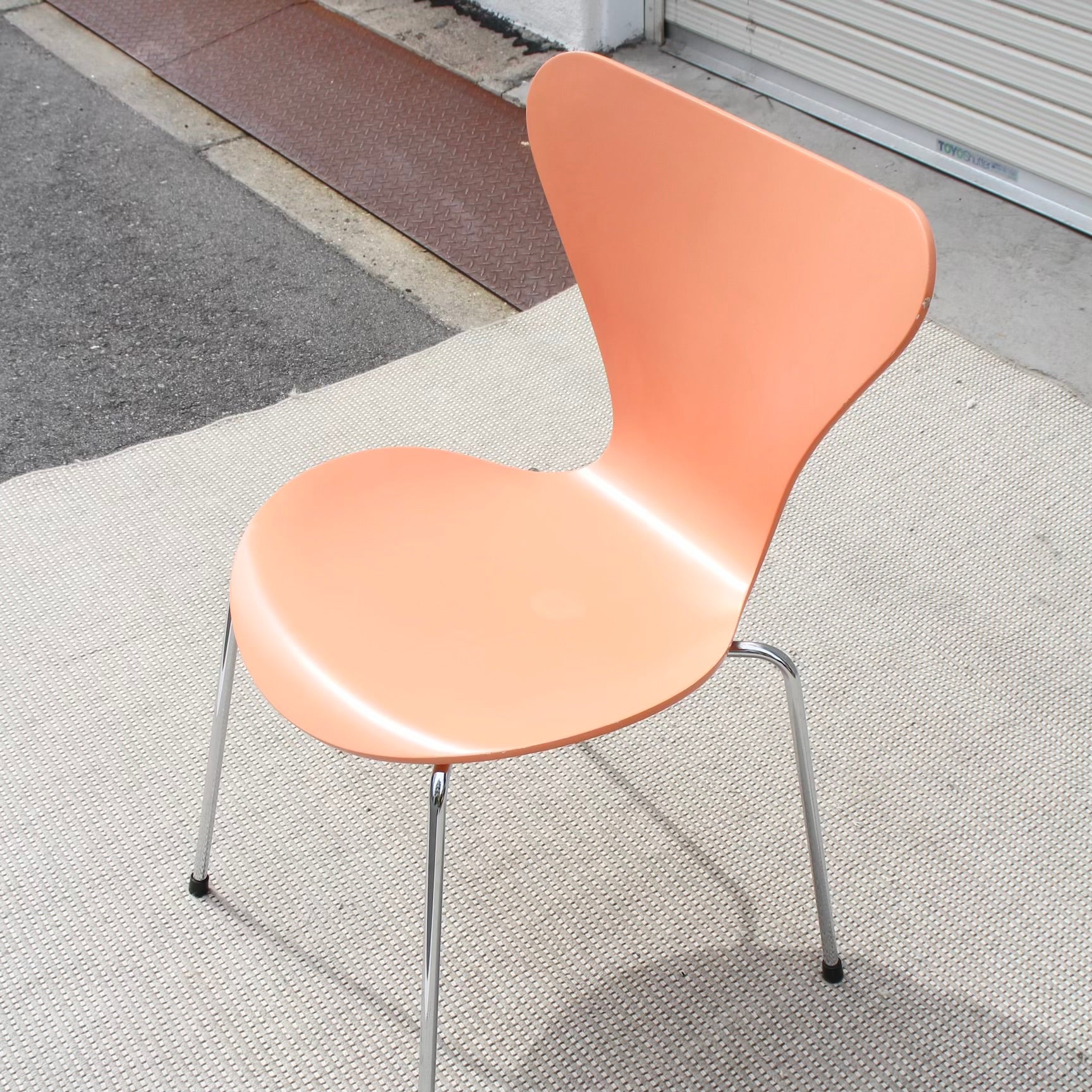 フリッツ・ハンセン / FRITZ HANSEN セブンチェア / SERIES 7 ラッカーオレンジ アルネ・ヤコブセン