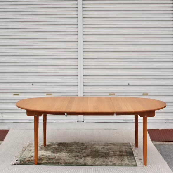カール・ハンセン&サン / Carl Hansen & Søn 伸長式ダイニングテーブル ハンス J. ウェグナー 北欧