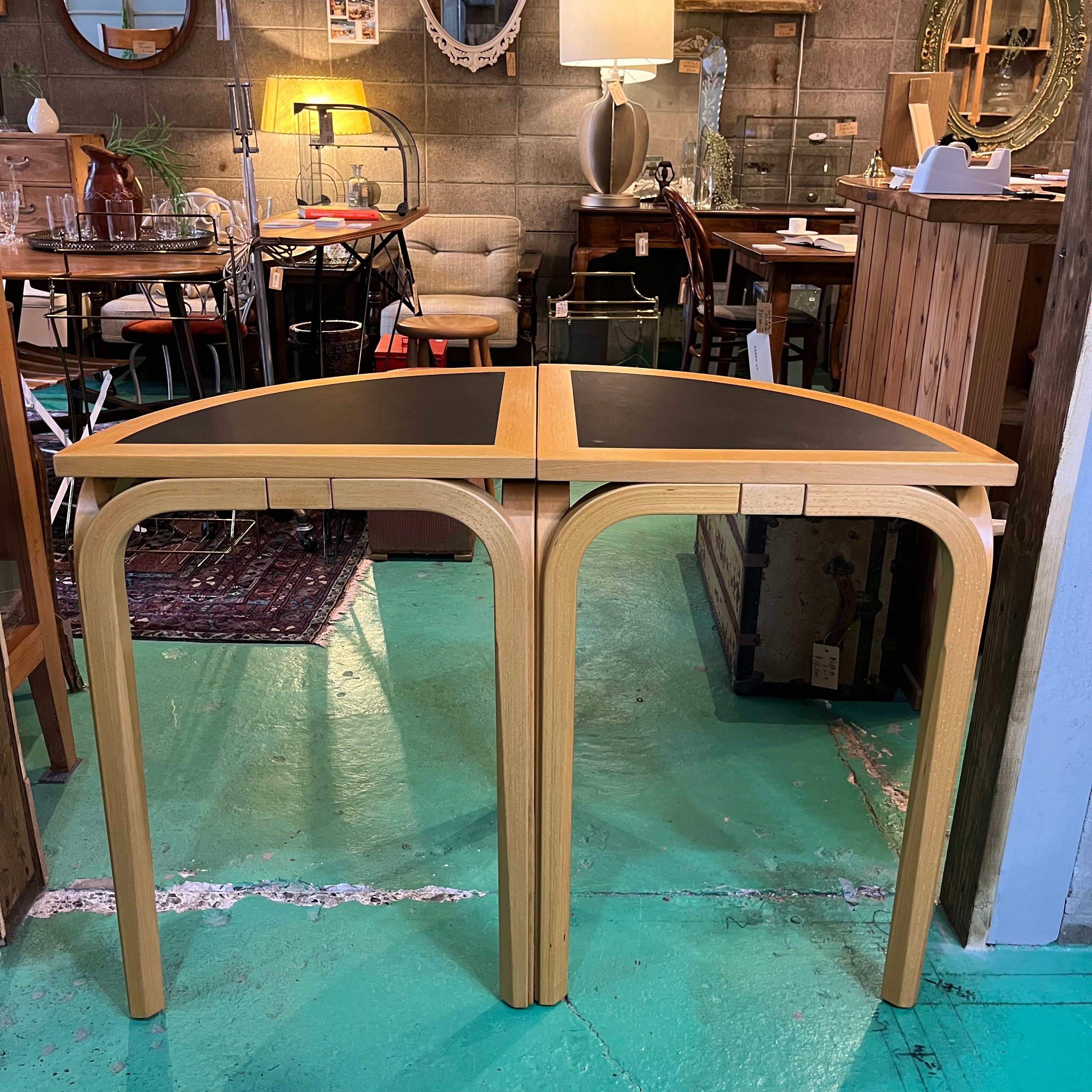 マグナス・オルセン / MAGNUS OLESEN コーナーコンソールテーブル Rud Thygesen &Johnny Sorensen