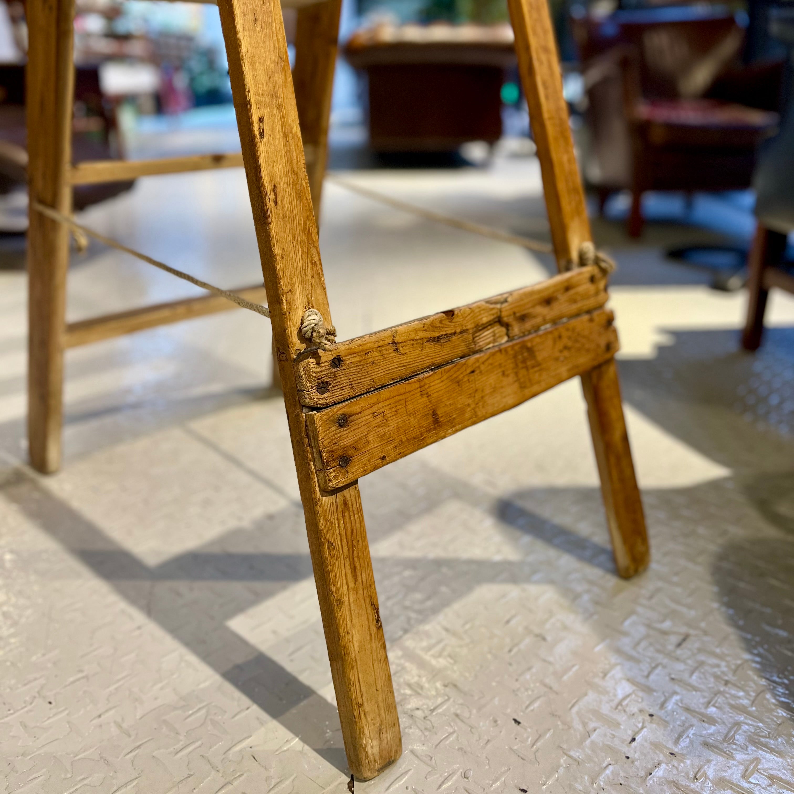 英国 アンティーク ステップラダー  梯子 ディスプレイ用