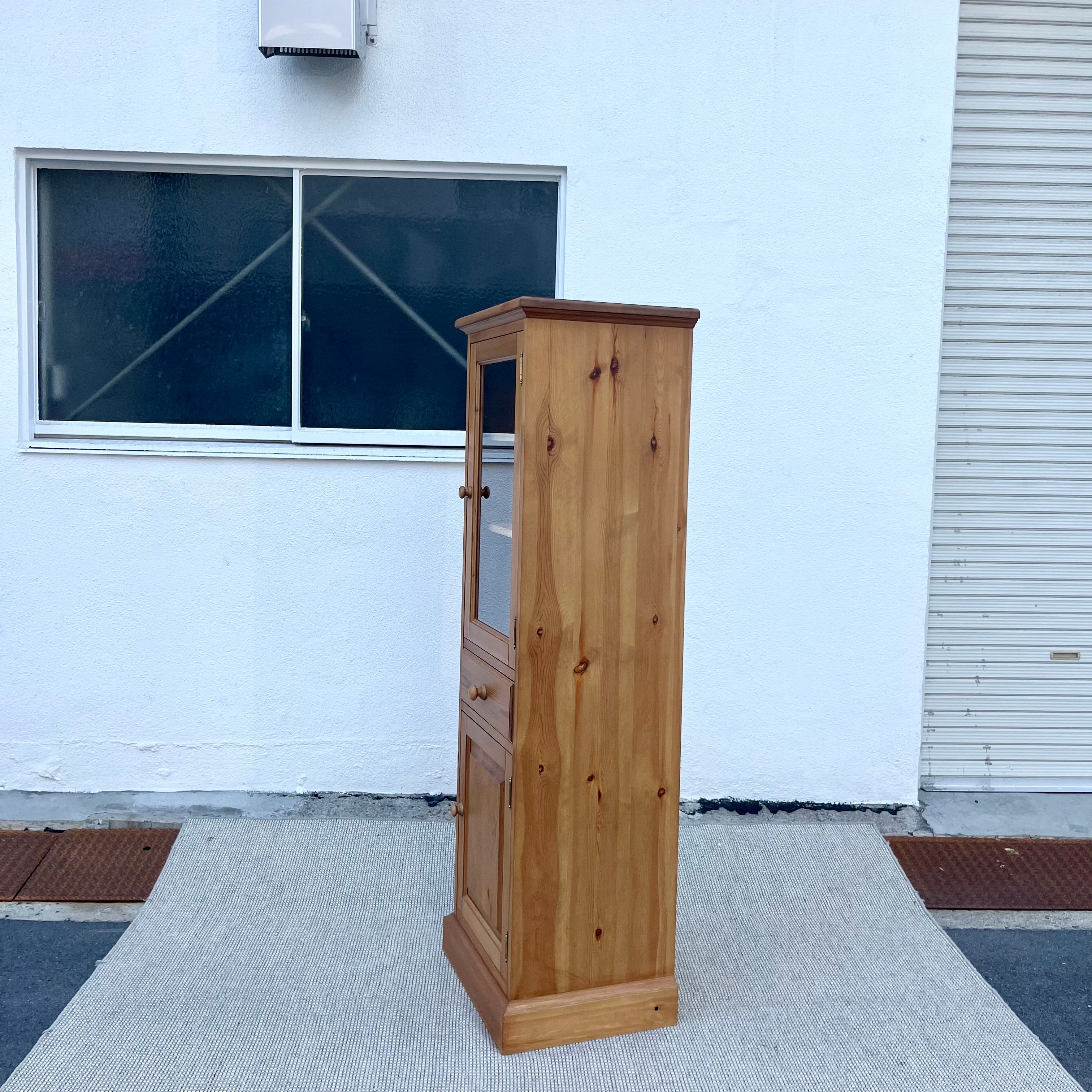 ザ・ペニー・ワイズ / THE PENNY WISE パイン材 カップボード