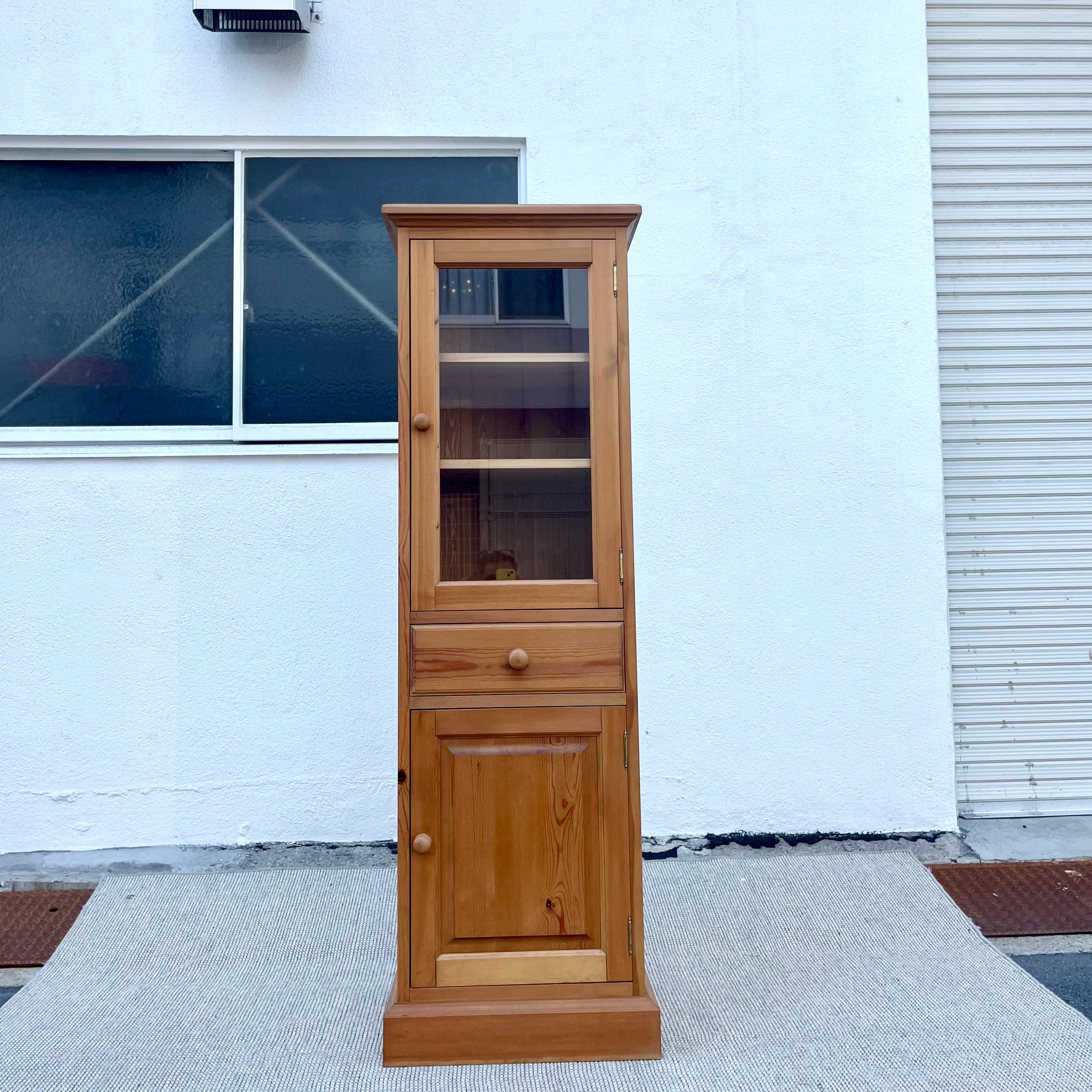 ザ・ペニー・ワイズ / THE PENNY WISE パイン材 カップボード