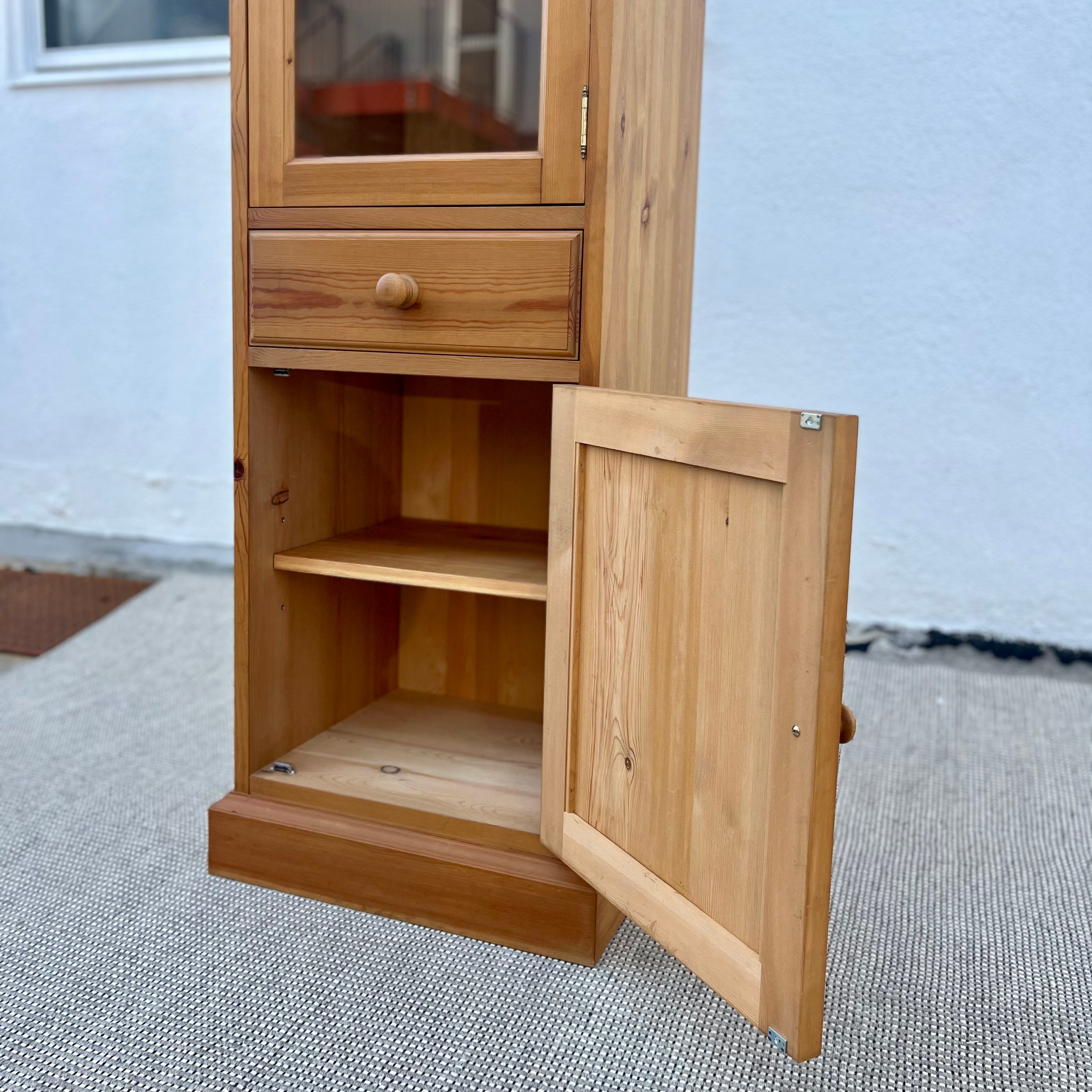 ザ・ペニー・ワイズ / THE PENNY WISE パイン材 カップボード