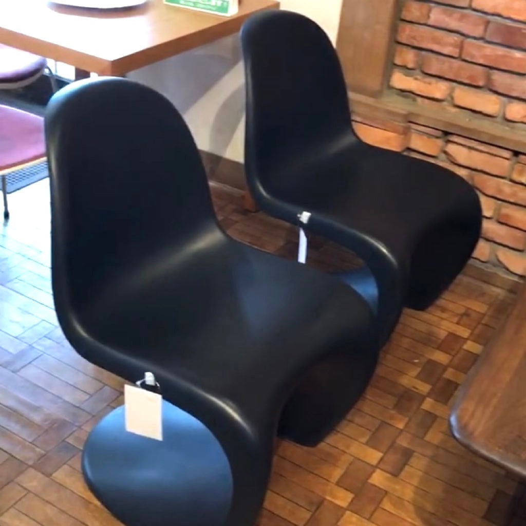 ヴィトラ / Vitra パントンチェア / Panton Chair ブラック ポリプロピレン 中古